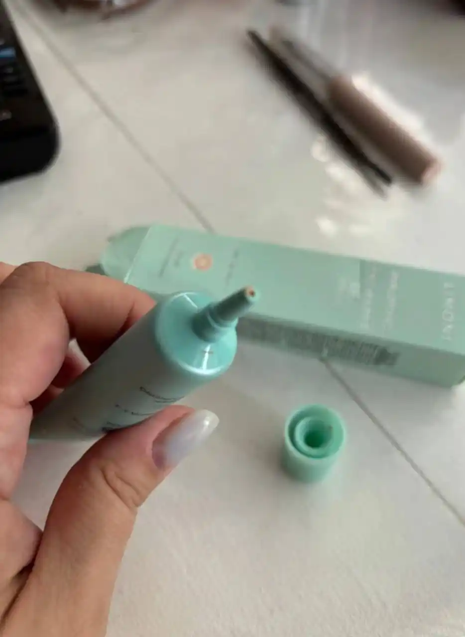 Увлажняющий ББ крем с гиалуроновой кислотой LIMONI Hyaluronic Ultra Moisture BB Cream 15мл