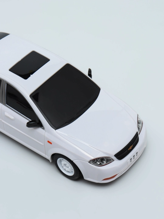 Chevrolet Jentra Radioboshqaruvli Pultli Mashina Chiroqli, Ovoz Effektli, Model Car