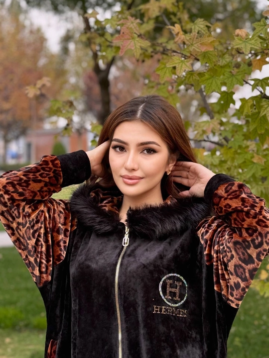 Ayollar kiyimi, ikkilik ayollar kiyimi, ayollar kiyimi