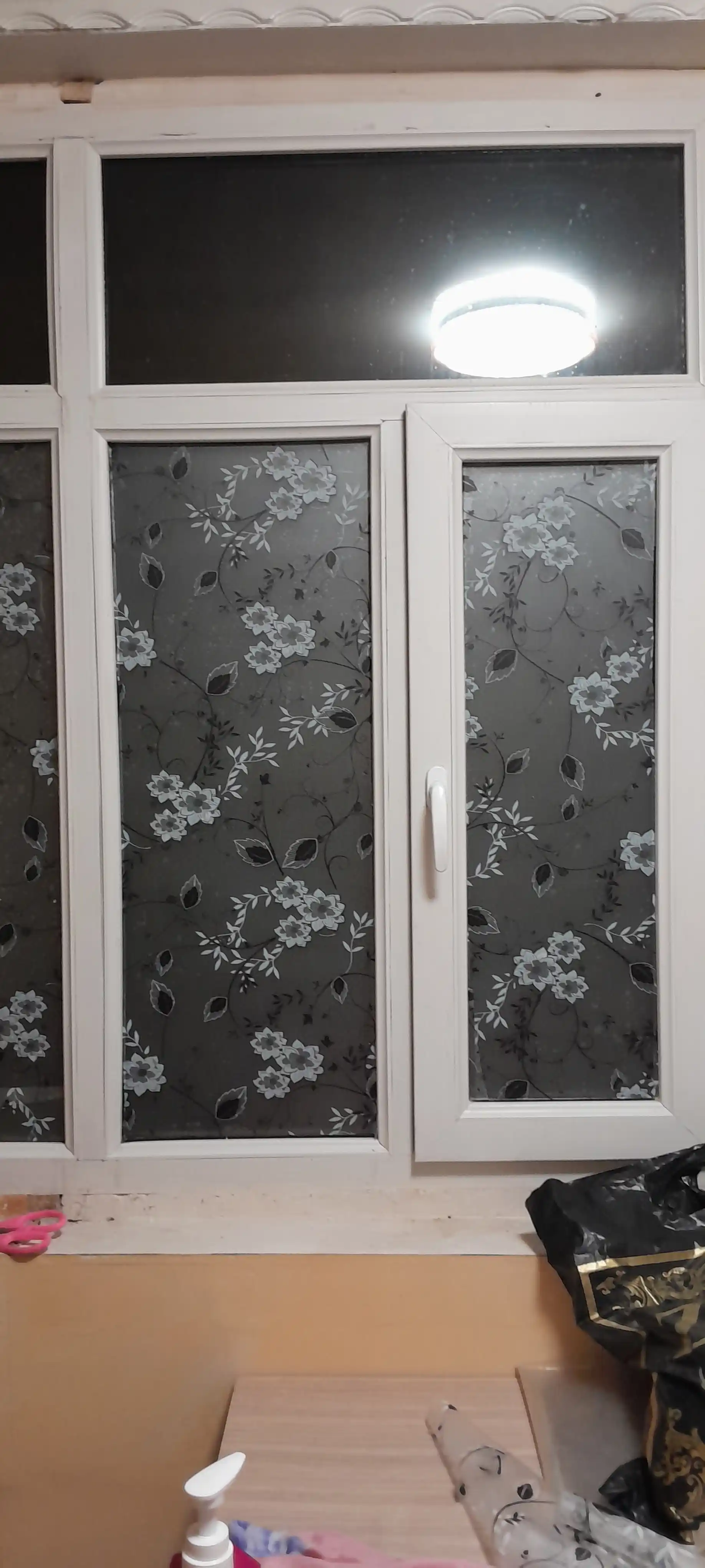 Uylar va ofislarning derazalarini bo'yash, quyoshdan himoya qiluvchi plyonka, 45 sm x 5 m