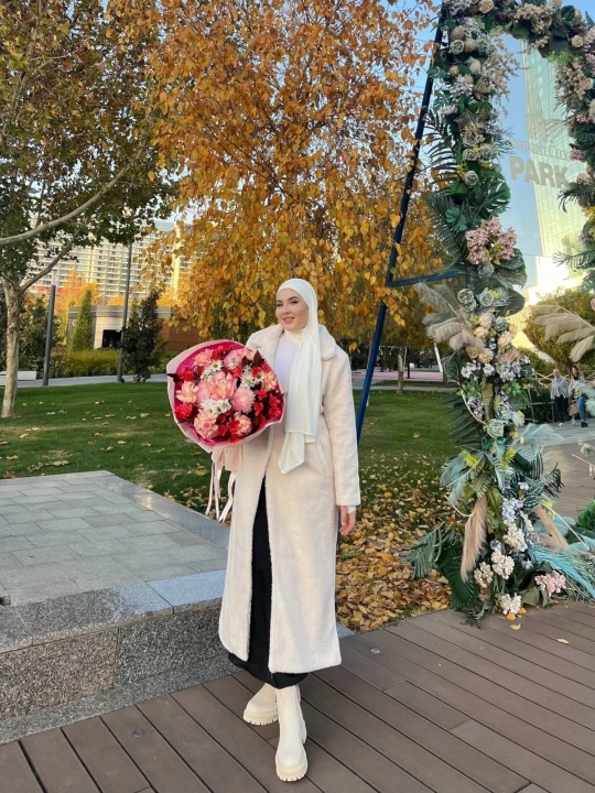 Keng yoqa va belbog‘li ayollar yumshoq qishki Teddy paltolari ichi asrtalik uzun model