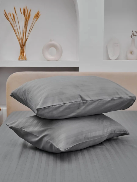 Комплект постельного белья: двуспальный 220×225 см, односпальный 220×150, наволочки 70×50