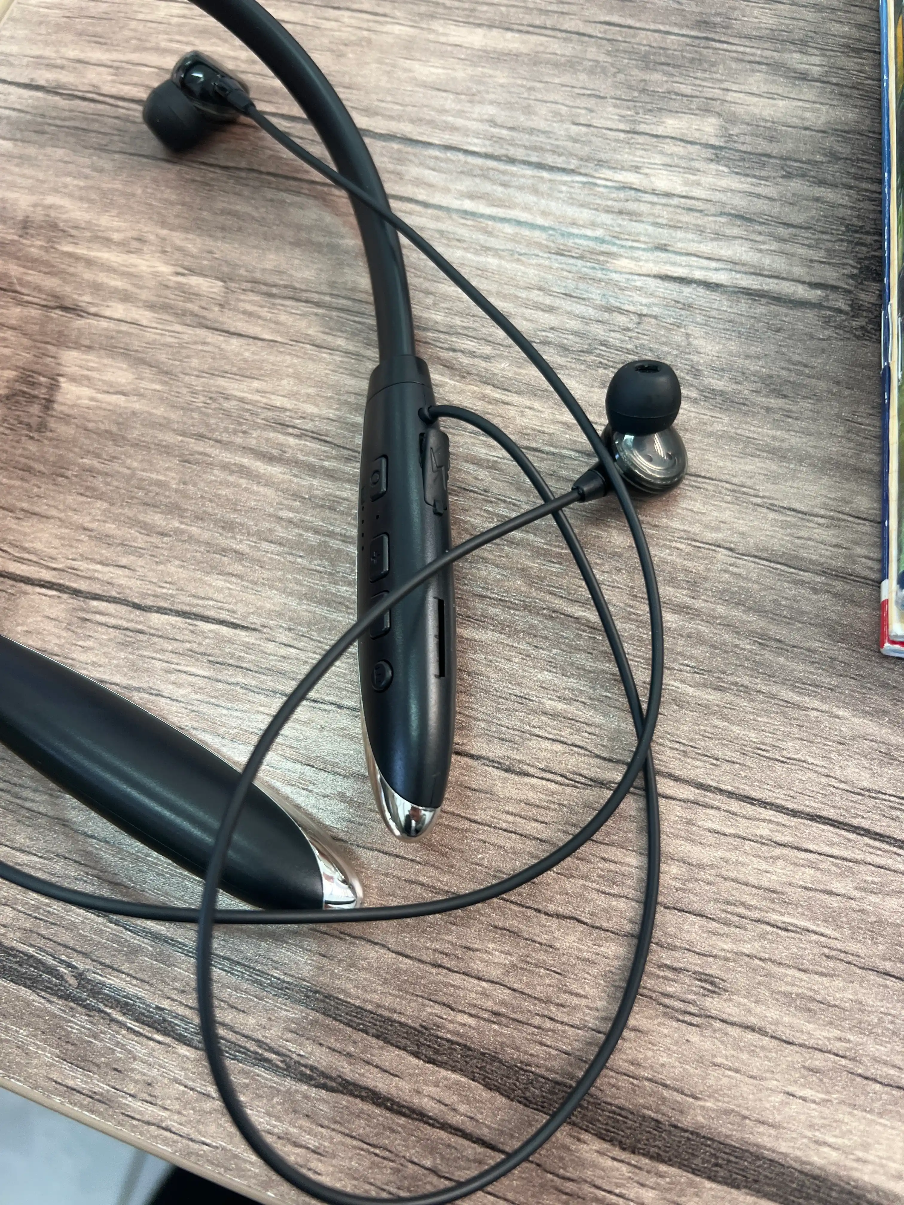 Sport simsiz minigarnituralari, jant, magnit, raqamli displey, Bluetooth BT-116