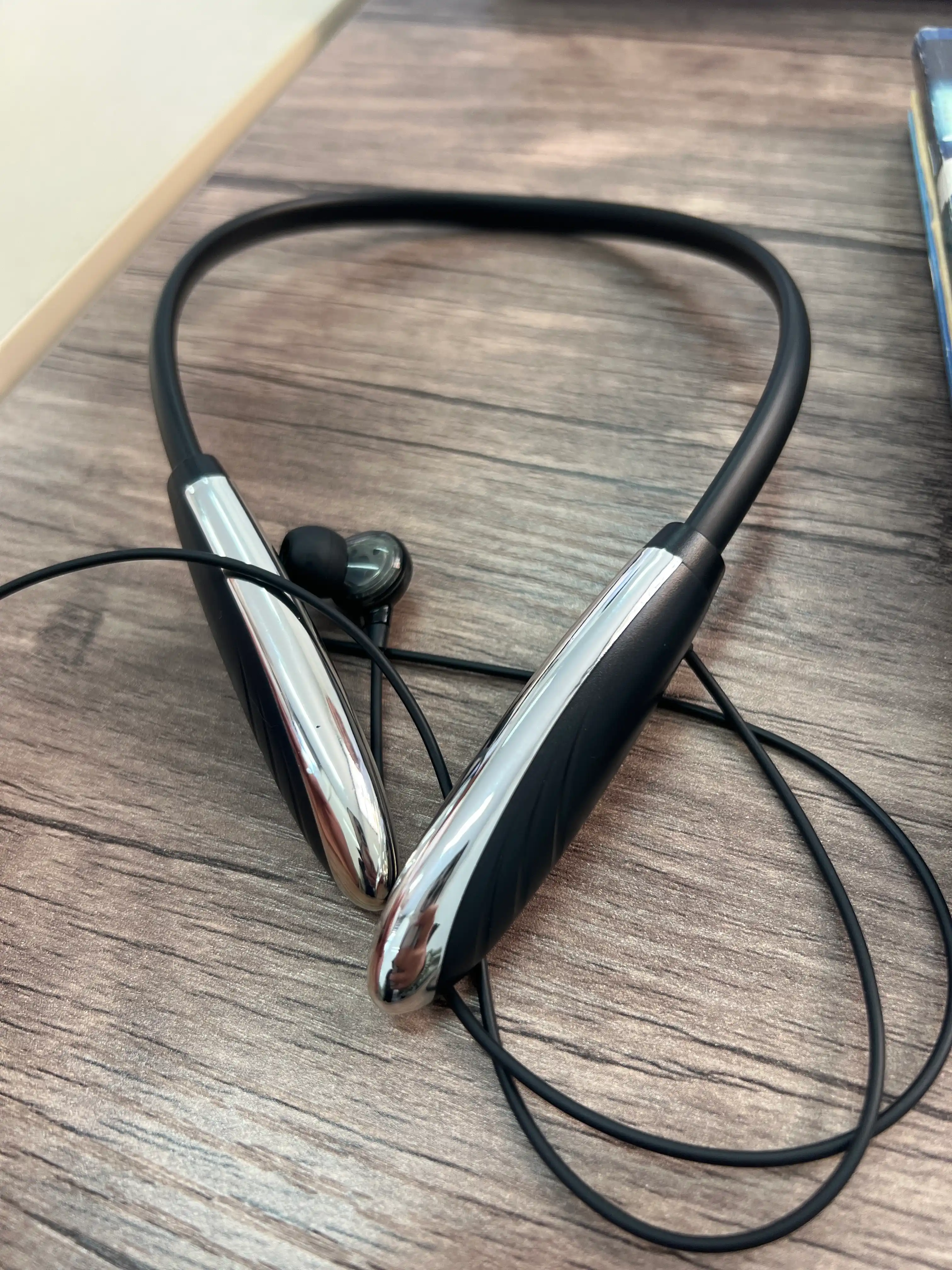 Sport simsiz minigarnituralari, jant, magnit, raqamli displey, Bluetooth BT-116