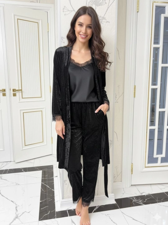 Ayollar uchun pijama, velyur mato, 4 talik uy kiyimlar to‘plami