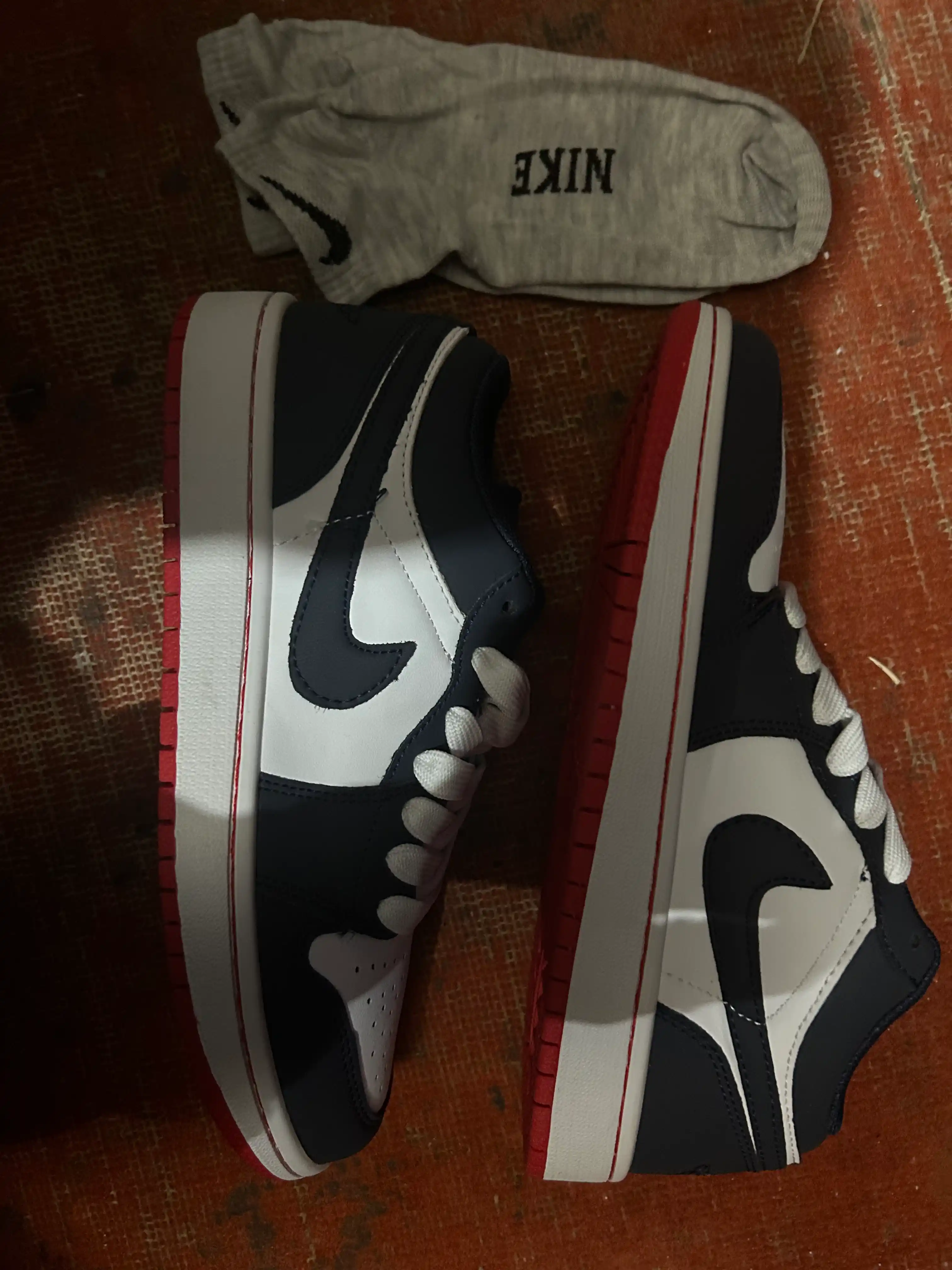 Erkaklar, ayollar va o‘smirlar uchun Nike SB DUNK LOW, AIR JORDAN 1 LOW, 40 - 47 krossovkalari