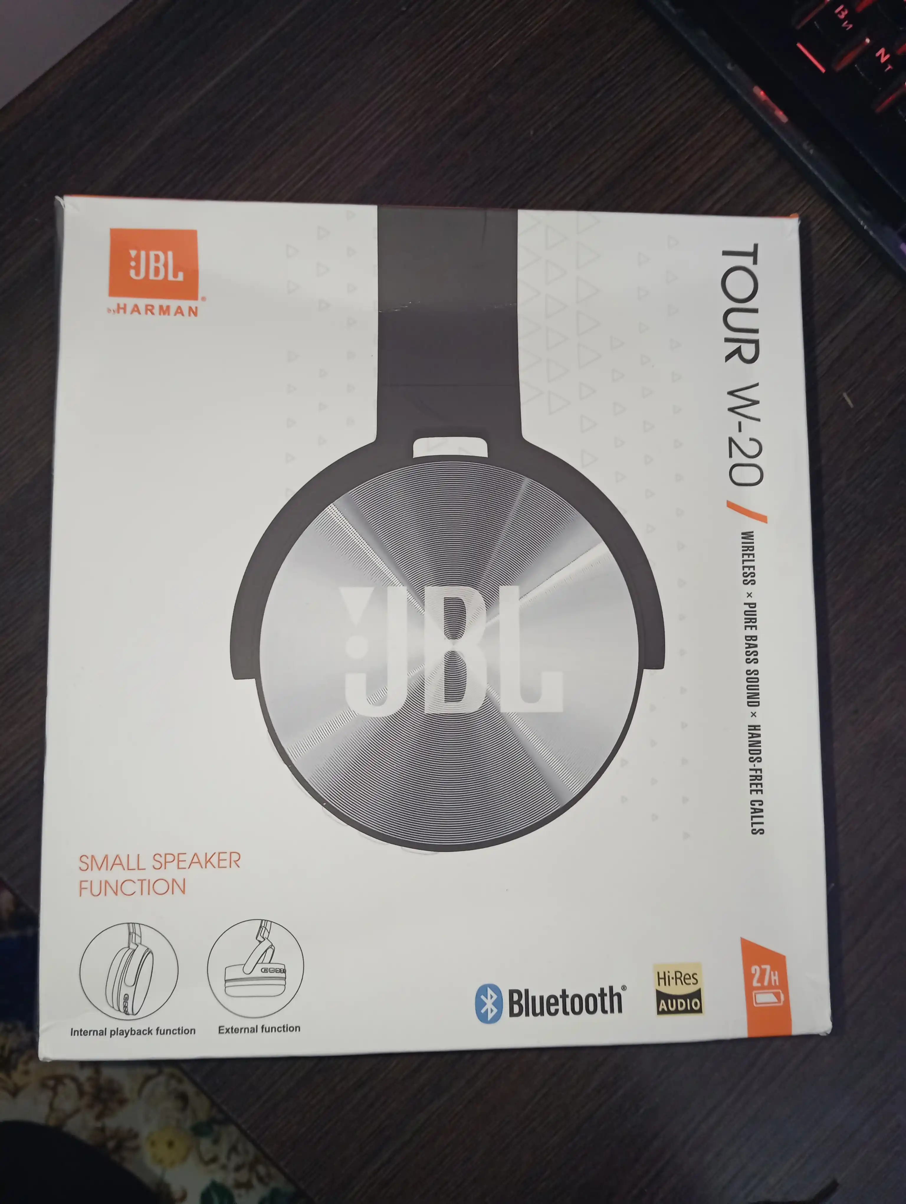 JBL Tune 500BT simsiz quloqchinlar