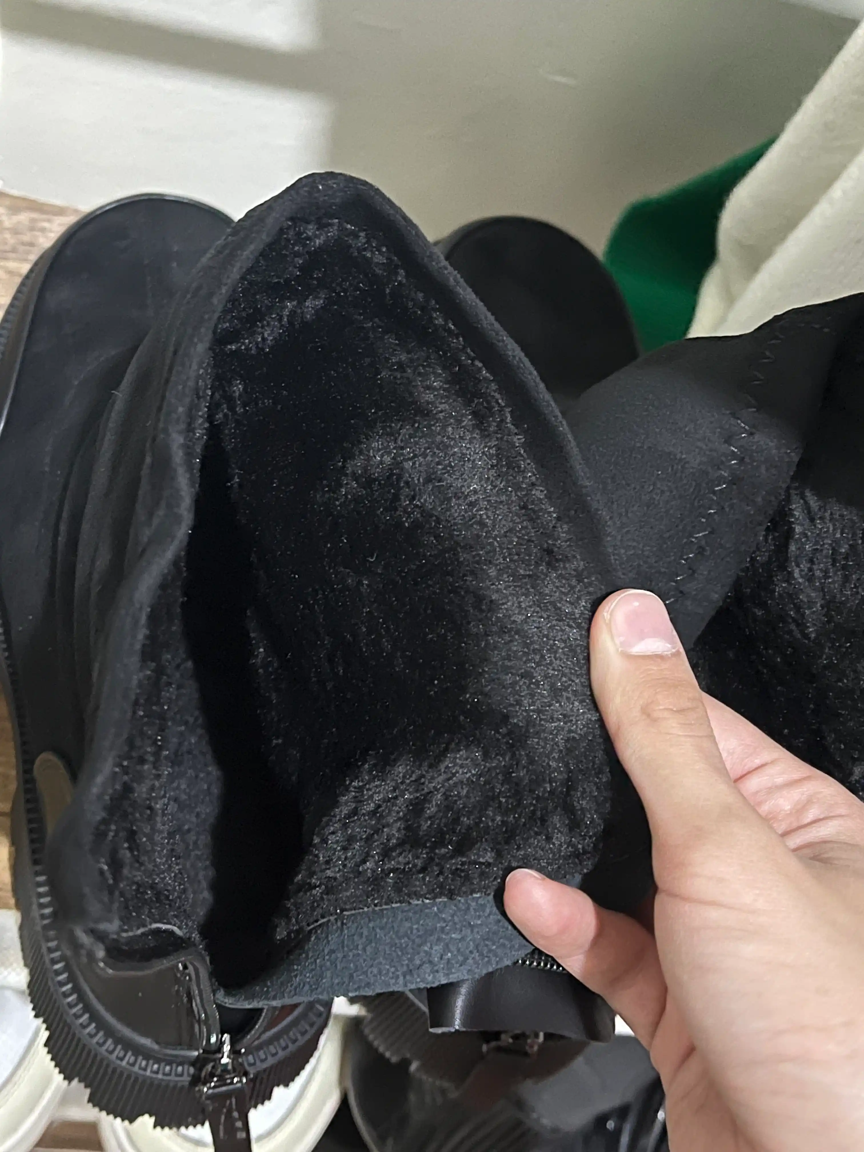 Ayollar va qizlar uchun etiklar, qishga mos, bir xil o‘lchamda