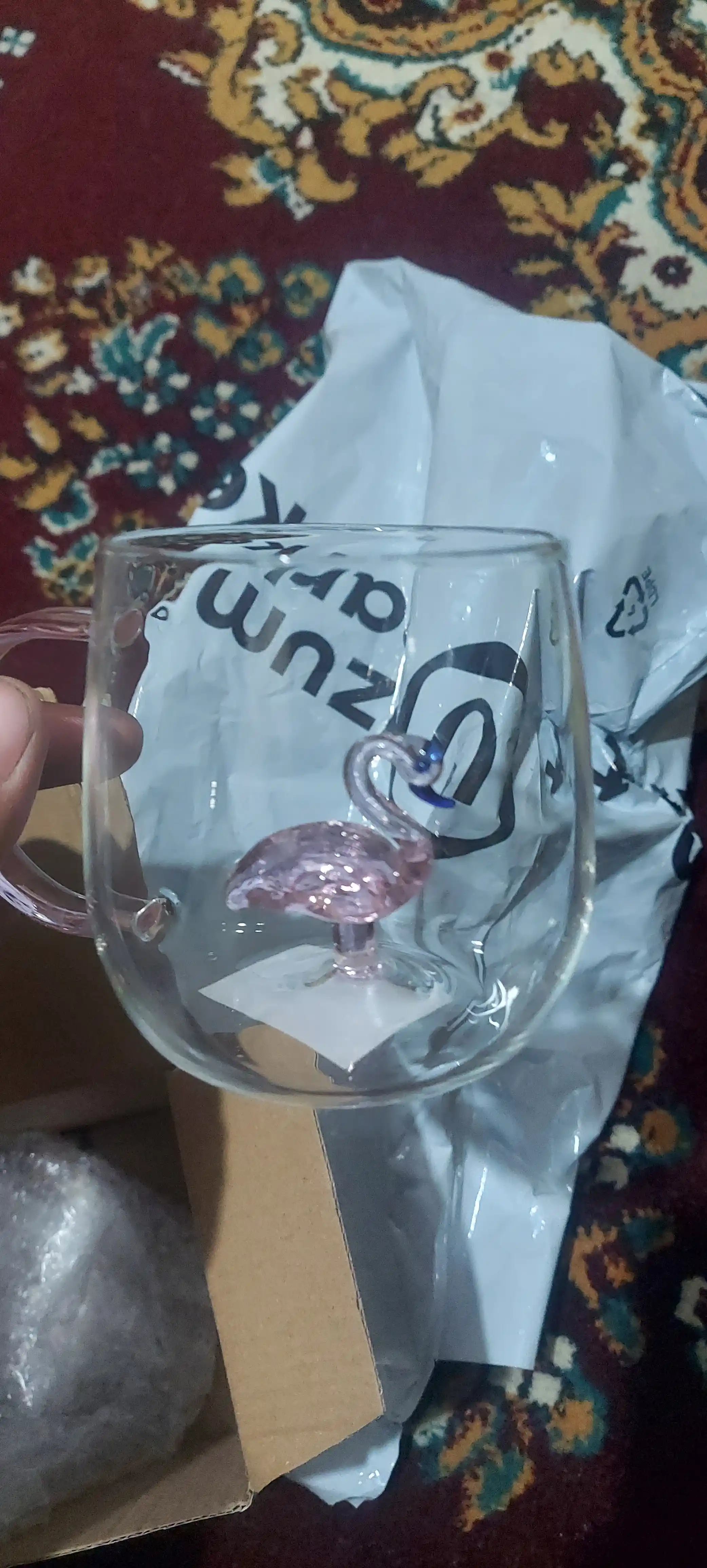 Sovg‘alar va kundalik foydalanish uchun 3D shisha krujkalar