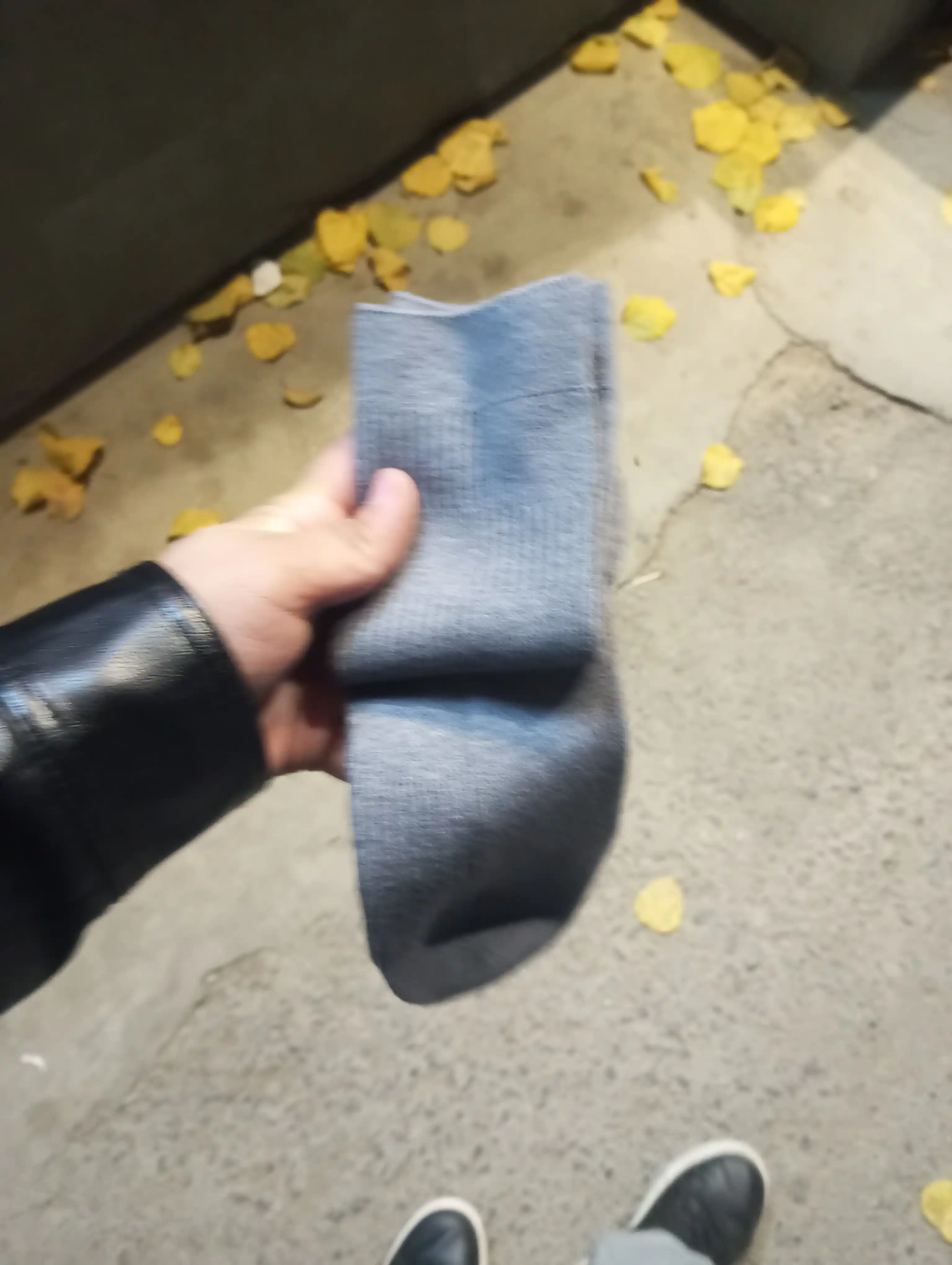 Erkaklar paypoqlari, qora paypoqlar, issiq paypoqlar, uzun paypoqlar, klassik paypoqrlar