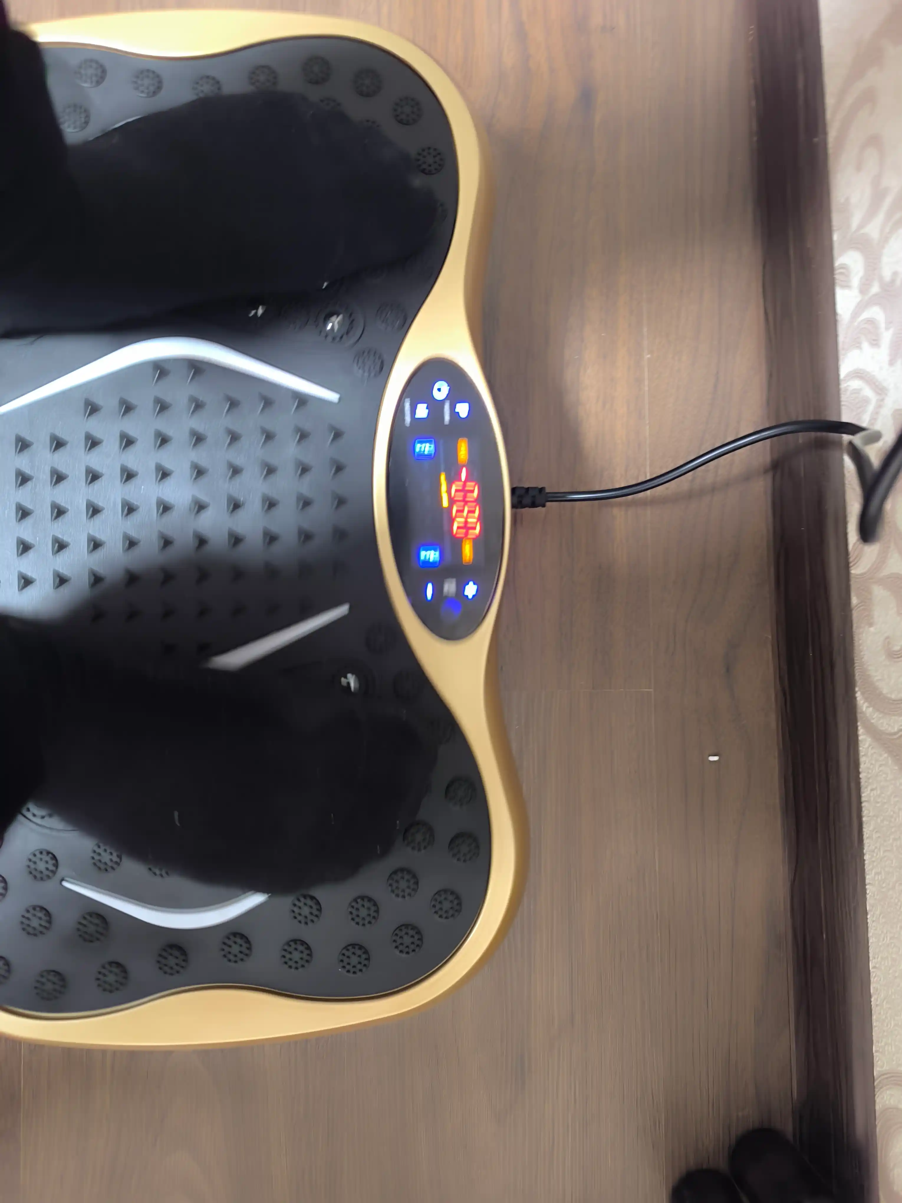 Виброплатформа для похудения, электрический фитнес массажер, до 150 кг