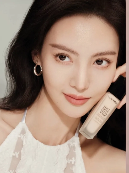 Lancome tonalniy krem Teint Idole Ultra Wear Foundation, Shade 01