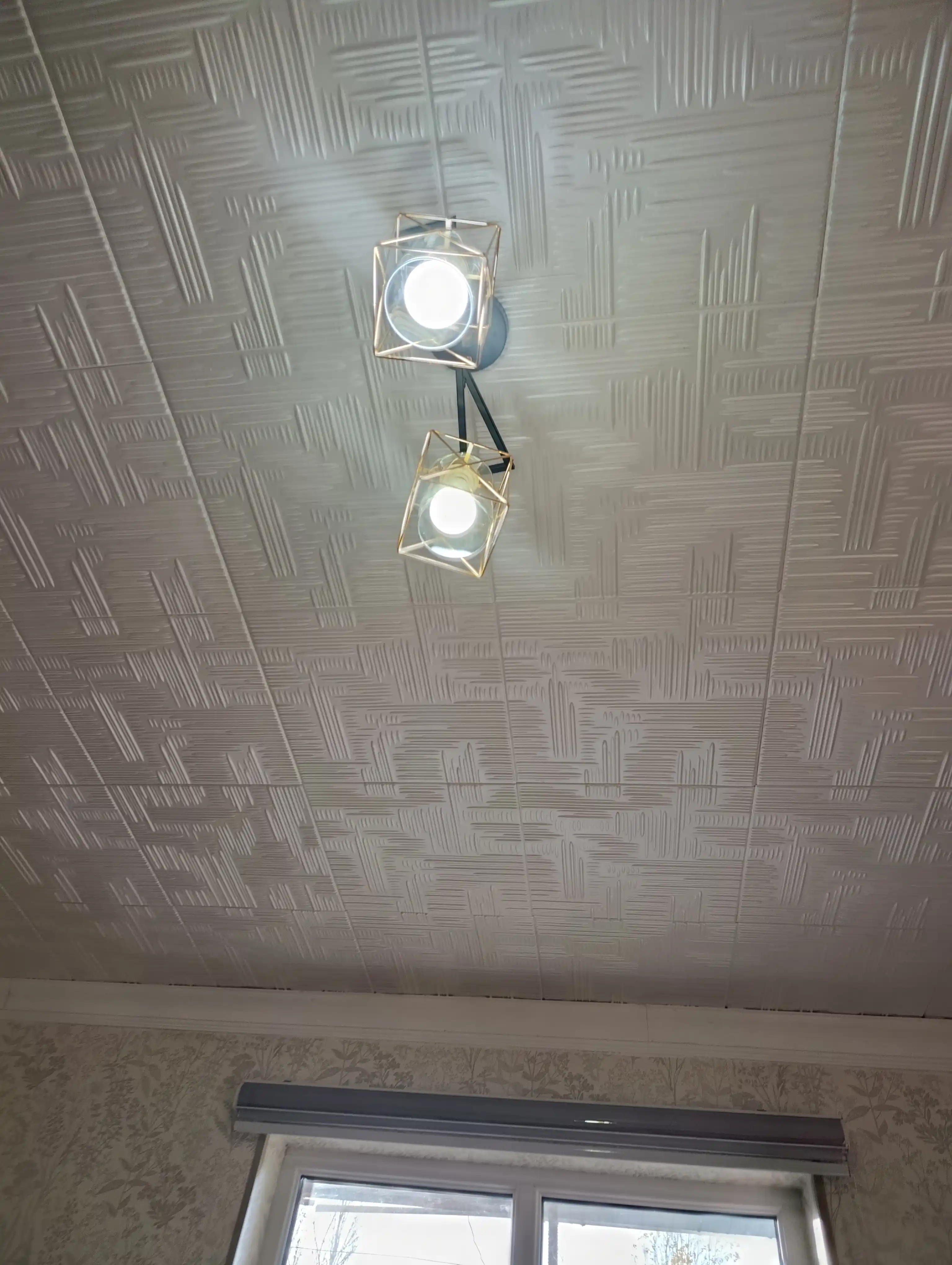 Lyustra buriluvchi plafonli, 3 xil o‘lchamda, oshxona va yotoqxona uchun, E27 patronli