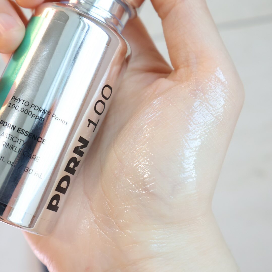 PDRN bilan VT Cosmetics yuz uchun zardobi, yoshartiruvchi, mustahkamlovchi, peptidlar va seramidlar bilan