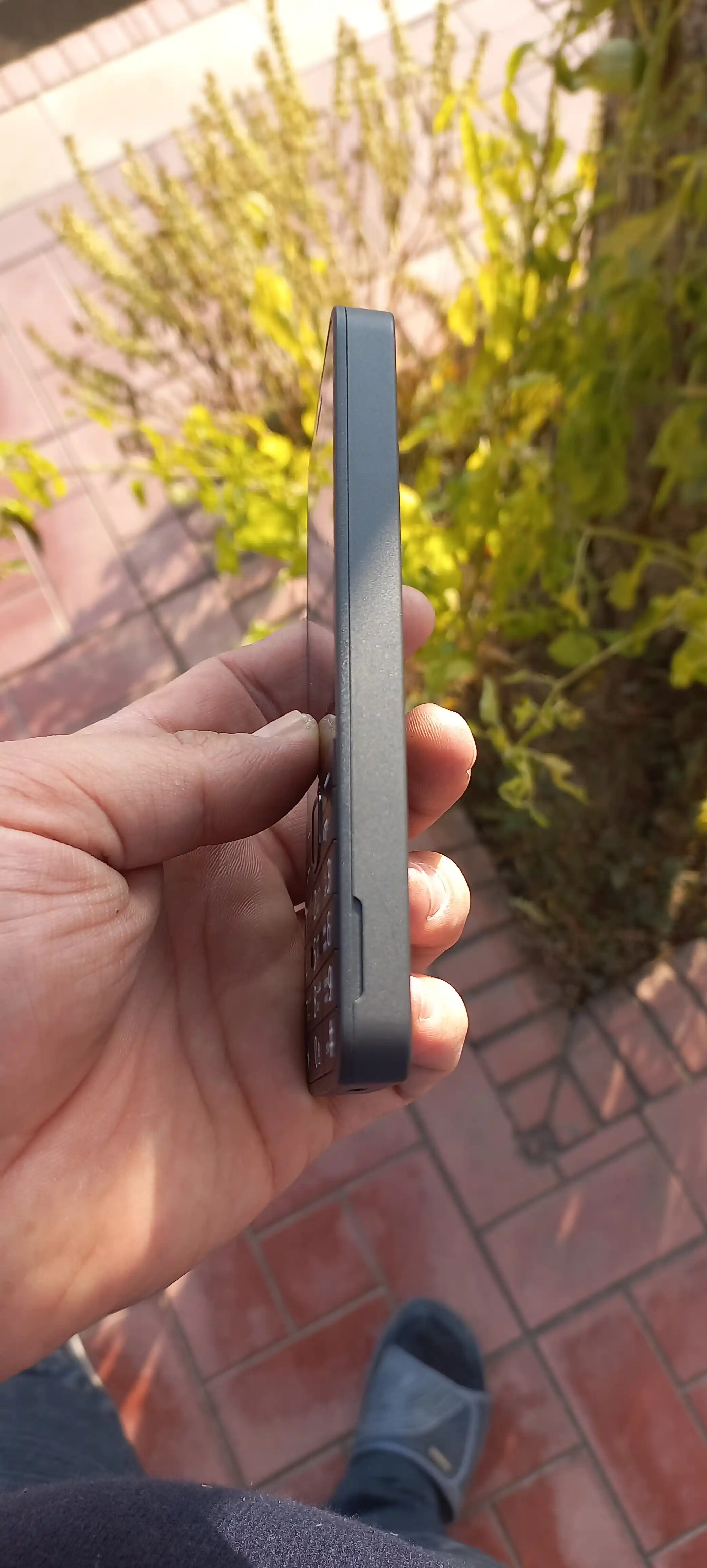 Tugmachali telefon 235 2 SIM