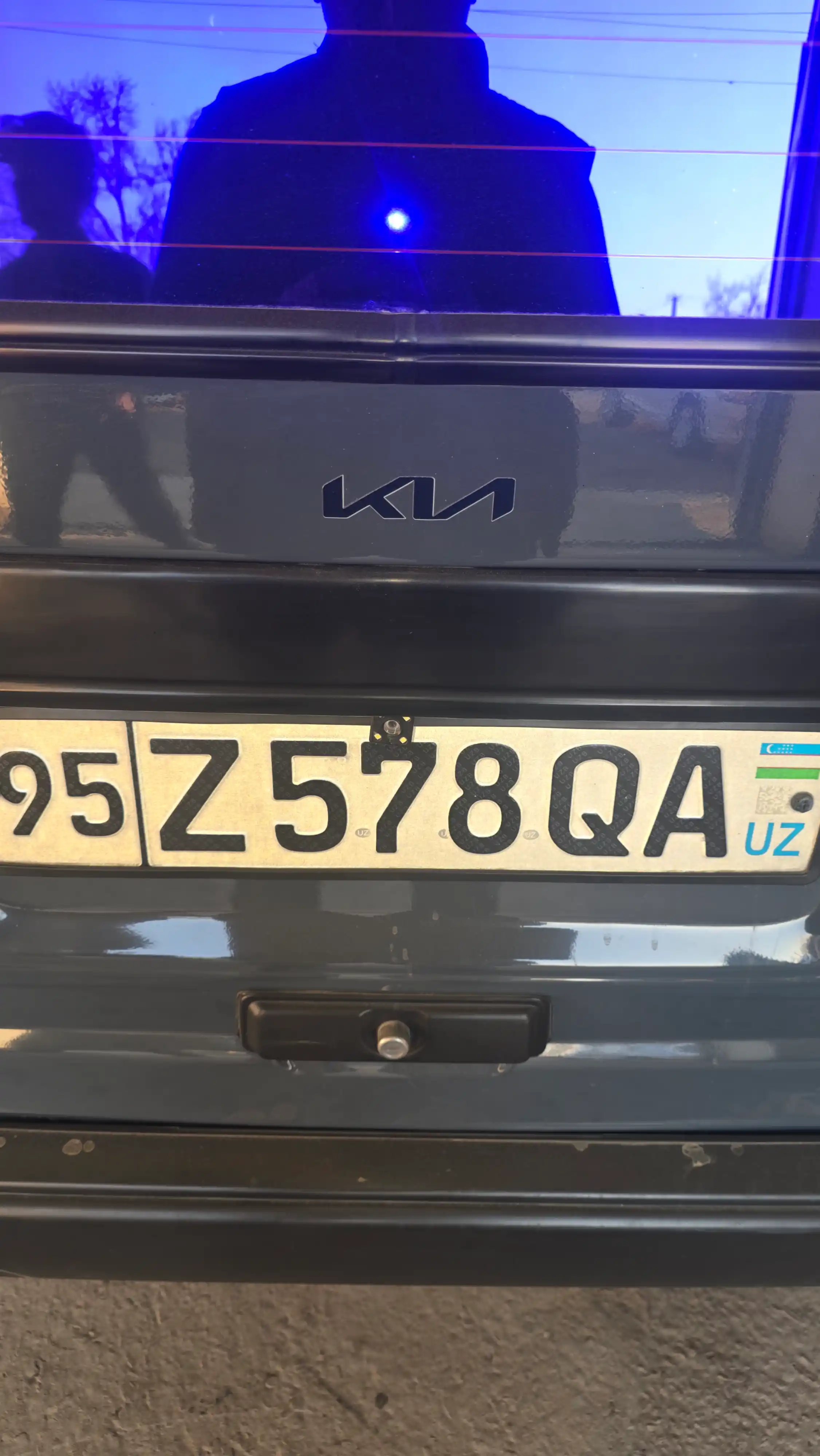 Авто наклейка