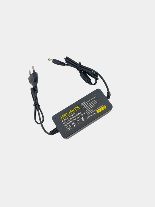 AD-DY12030 — universal tarmoq adapteri 12V 3A (AC→DC), plastik korpus, DC 5.5×2.1 mm
