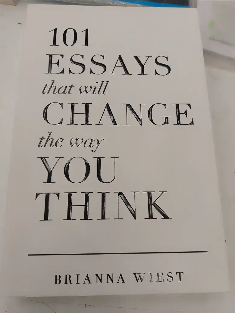 101 Essays that will change the way you think, Brianna Wiest