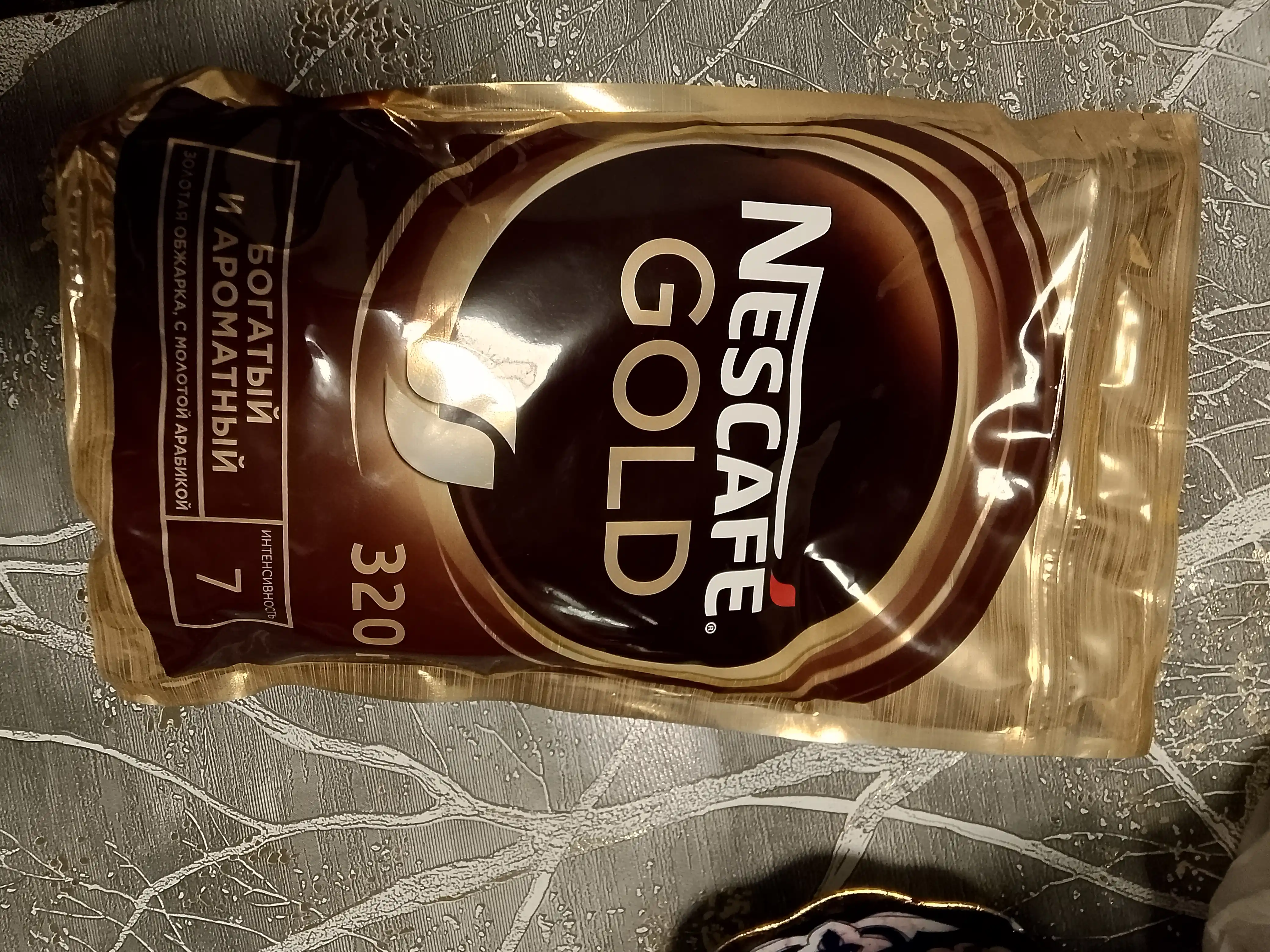 Растворимый кофе Nescafe Gold, 320 г
