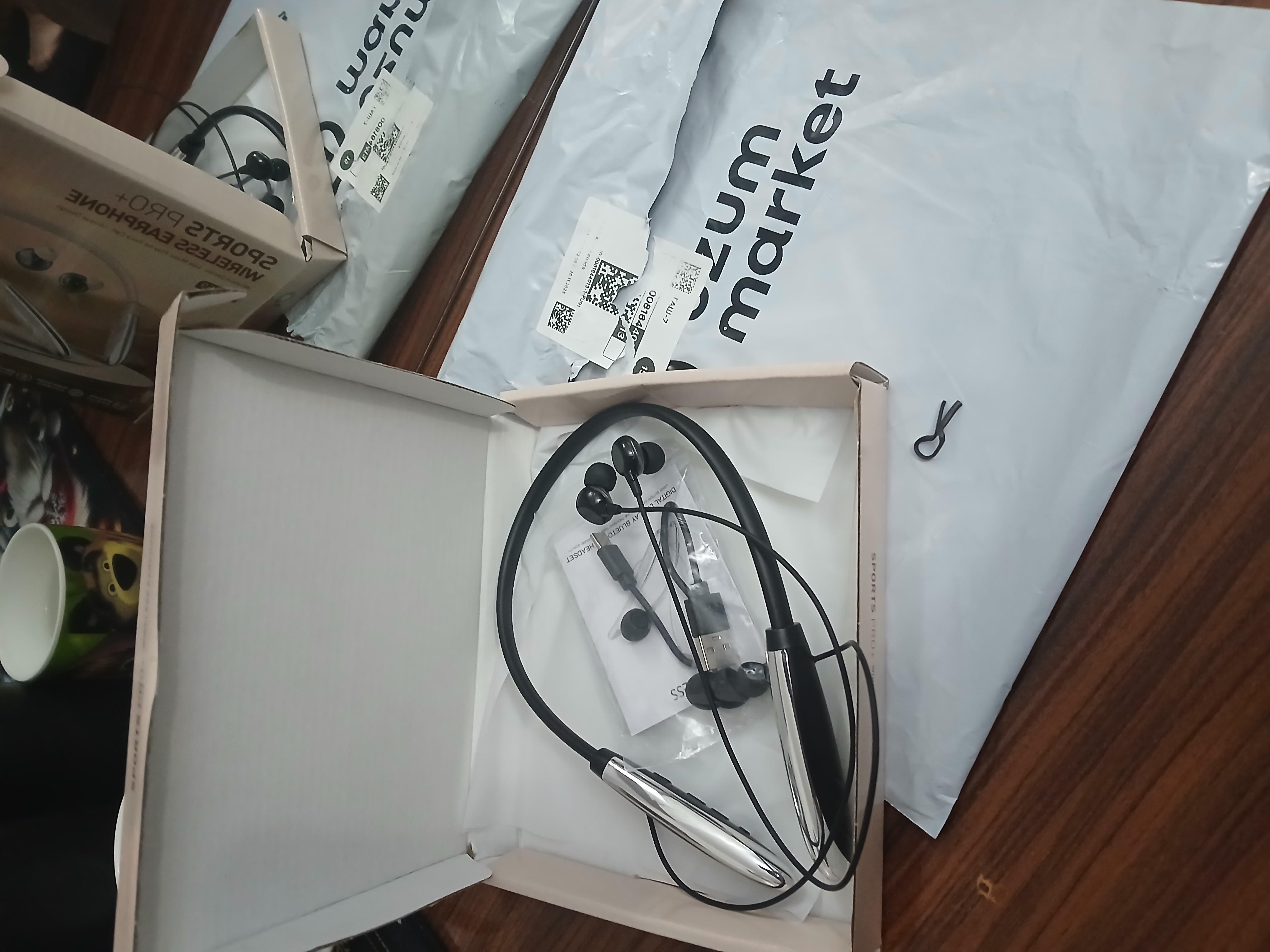 Sport simsiz minigarnituralari, jant, magnit, raqamli displey, Bluetooth BT-116
