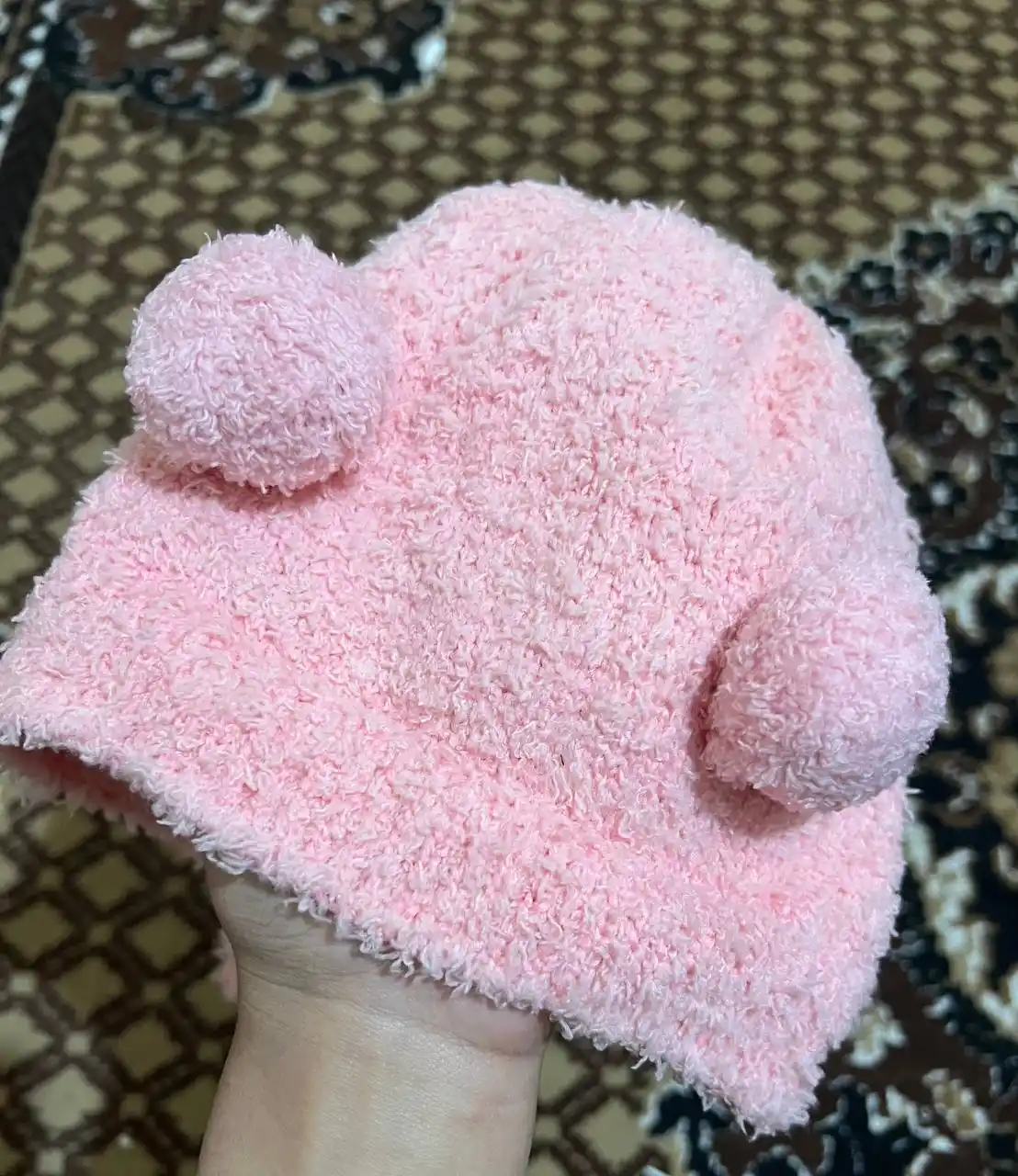 Тёплая детская шапка