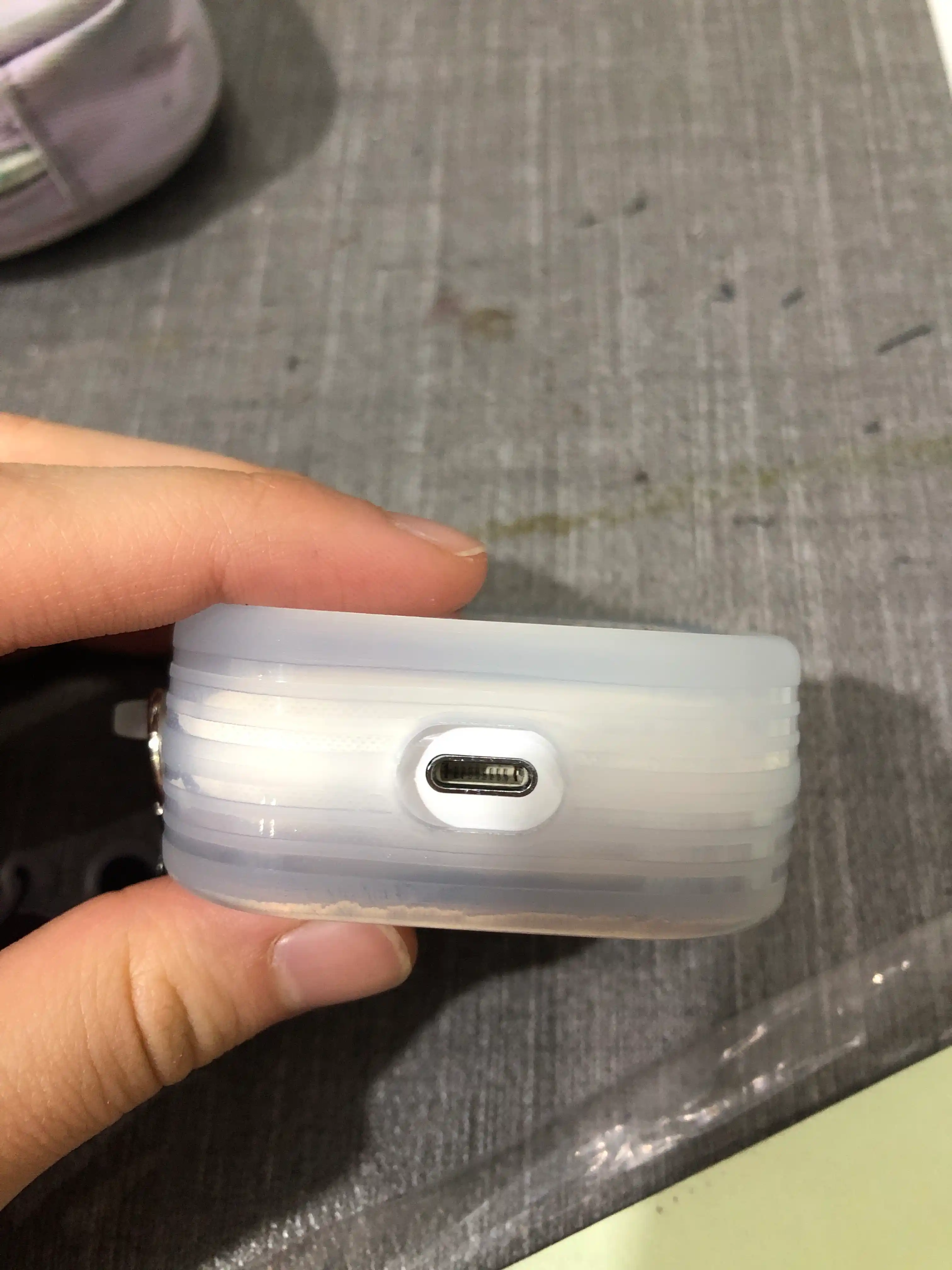 Чехол для беспроводных наушников AirPods 1, 2 pro, 3, 4