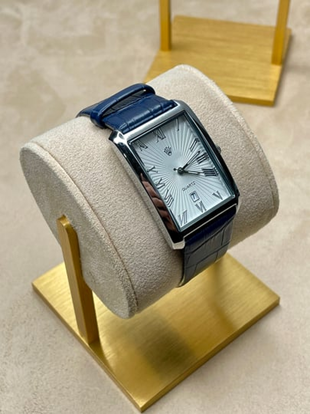 Tissot brendining klassik uslubdagi sovg‘a qadog‘idagi erkaklar qo‘l soati - 