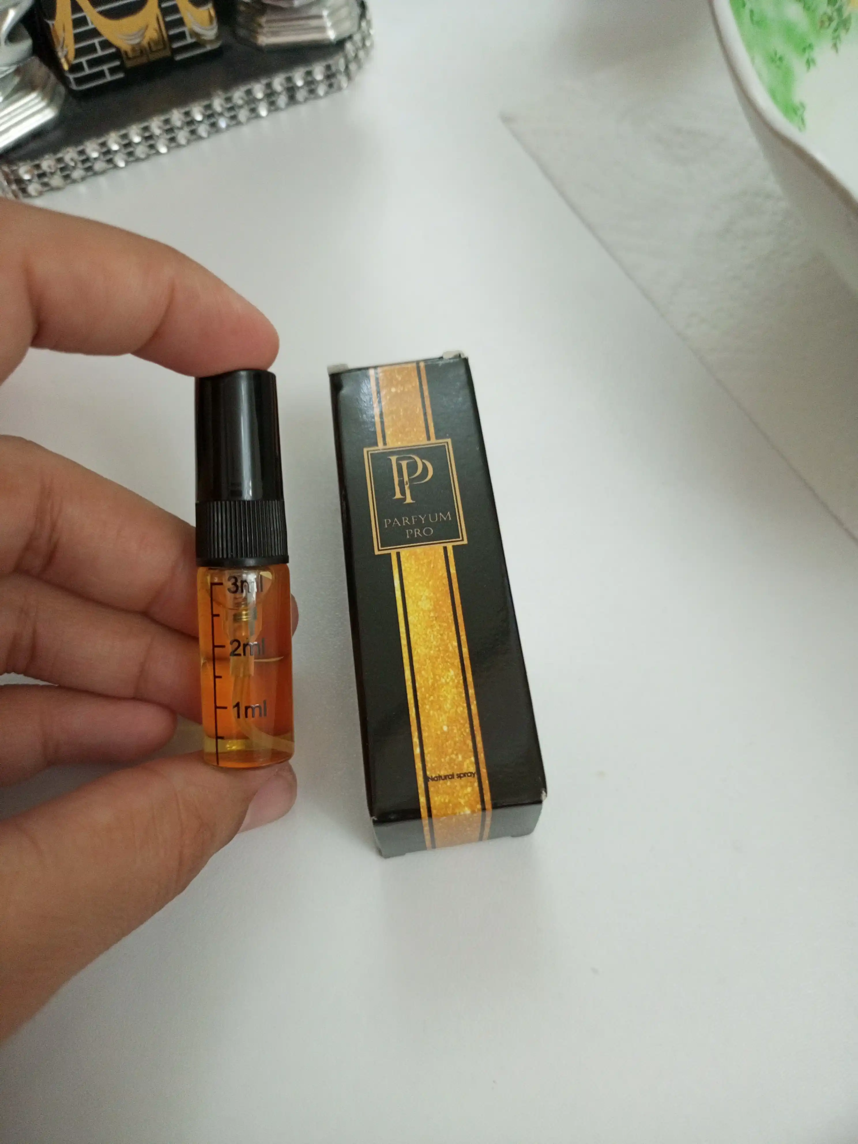 Ayollar uchun ajoyib atir, HFC Devil’s Intrigue EDP, parfyumlangan suv, HFC atr