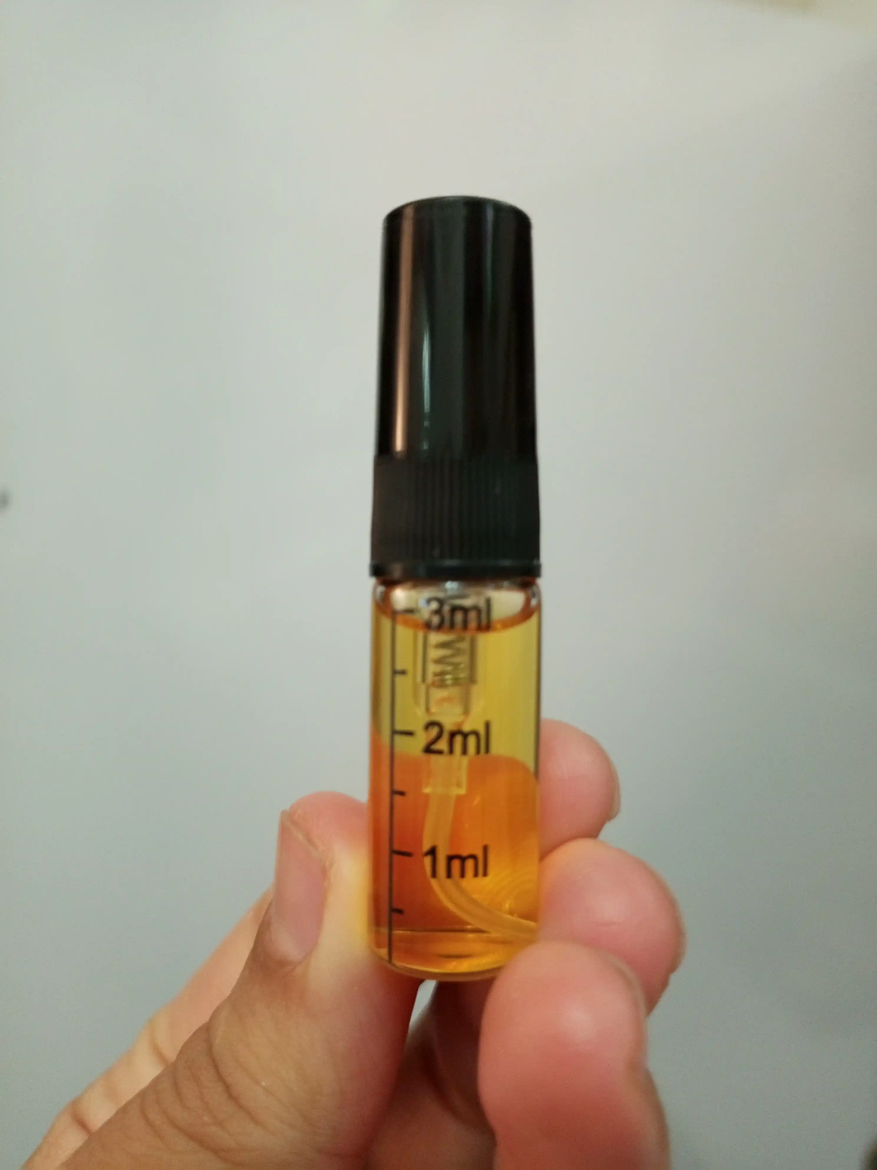 Ayollar uchun ajoyib atir, HFC Devil’s Intrigue EDP, parfyumlangan suv, HFC atr