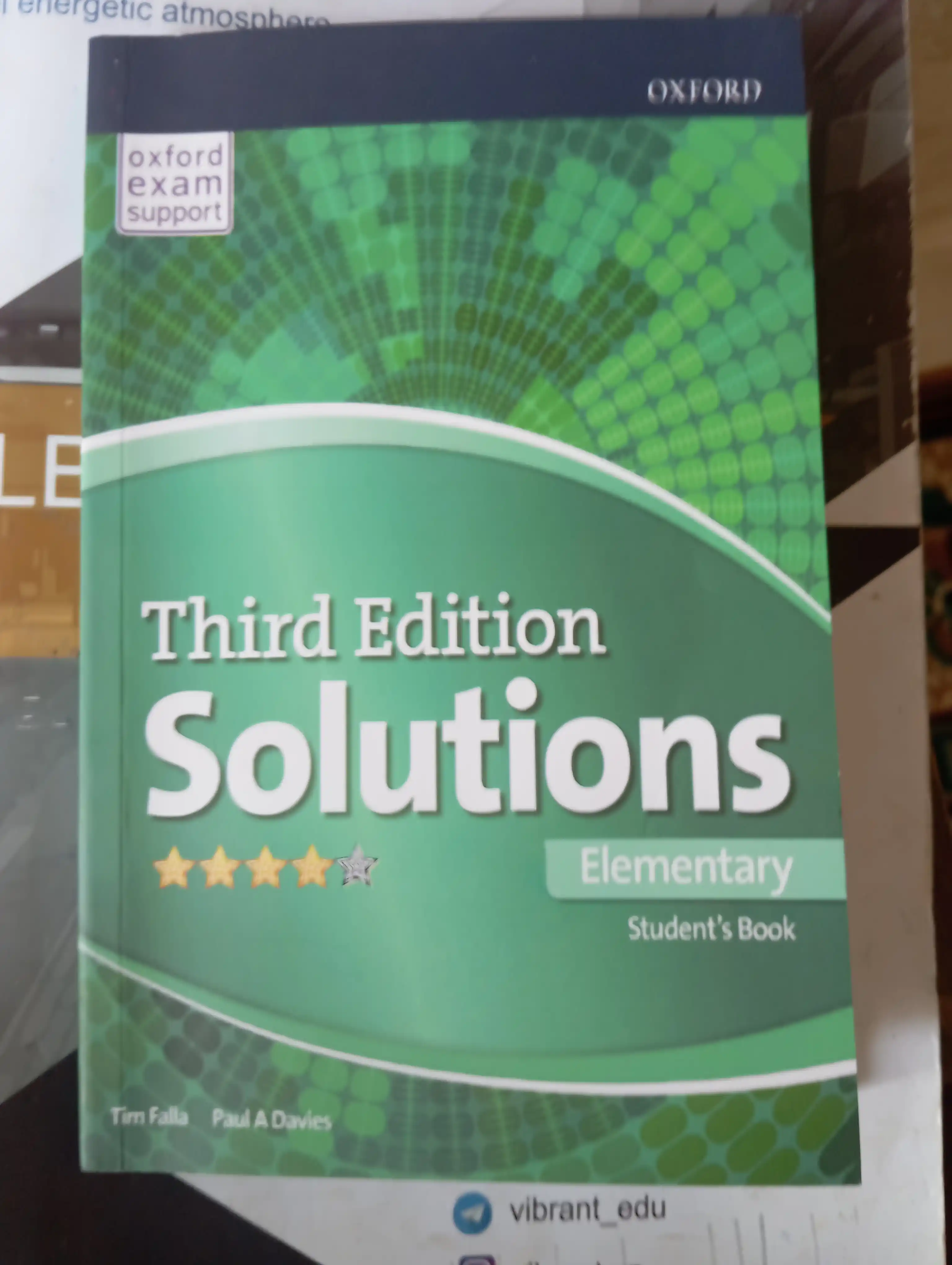 Solutions Third Edition — Elementary va Pre-Intermediate, Student’s Book va Workbook