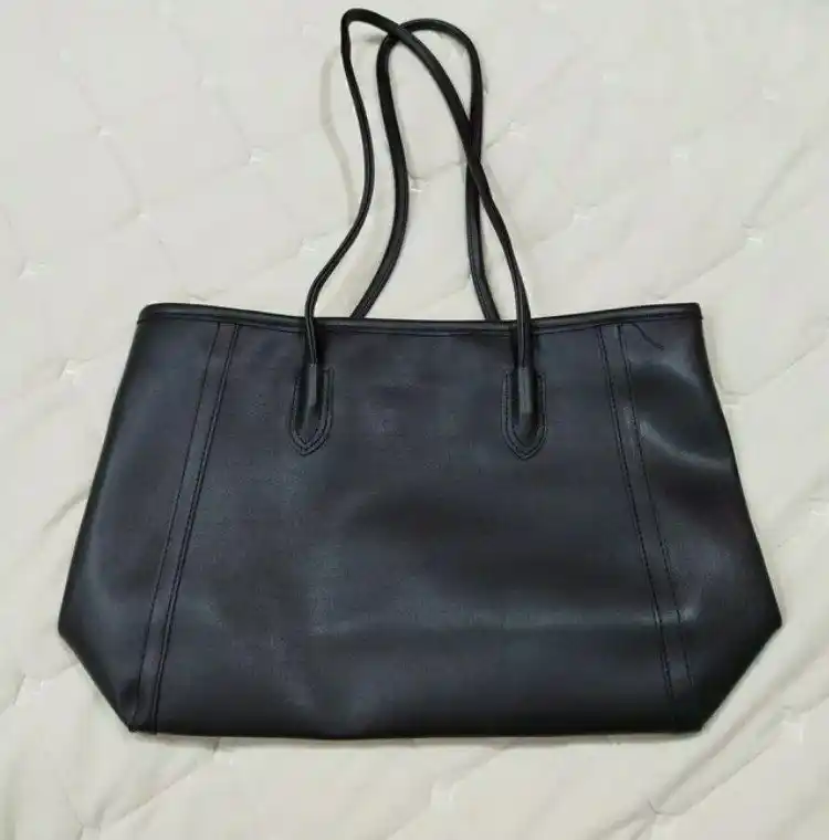 Maktab sumkasi, ayollar uchun katta, yelkaga qo‘yiladigan, to‘ti, A4 formatli, shopper