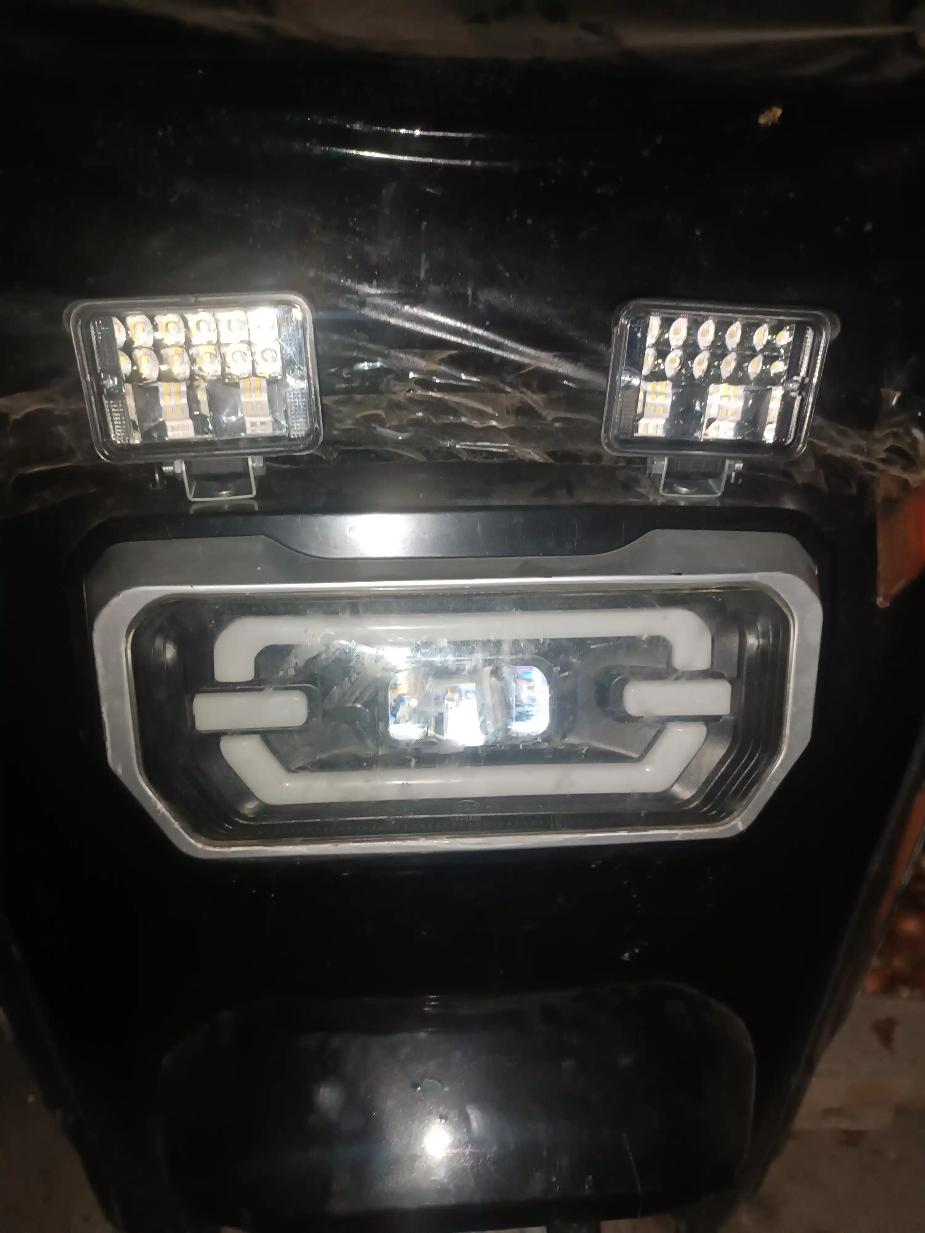 Skuter va mototsikl uchun LED fara - universal, LED projektor, 2 dona