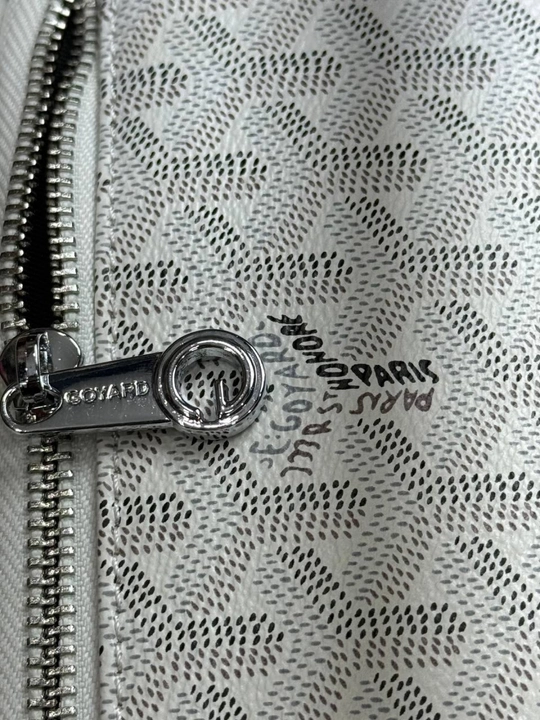 Ежедневная барсетка Goyard