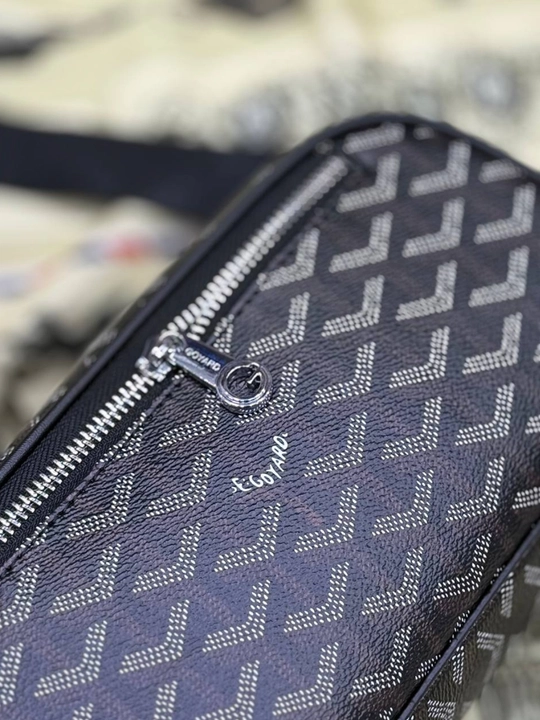 Ежедневная барсетка Goyard