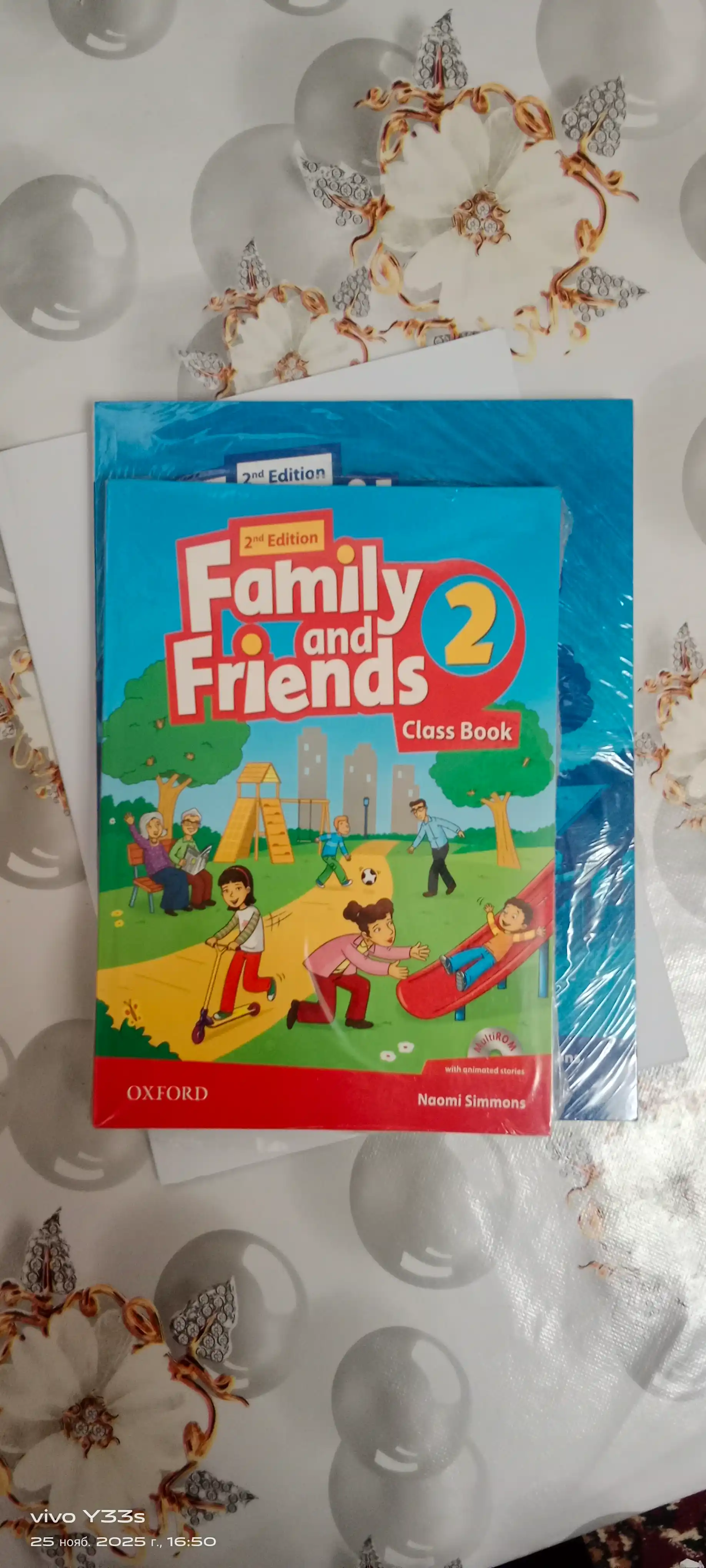 Family and Friends 2 Class Book + Workbook