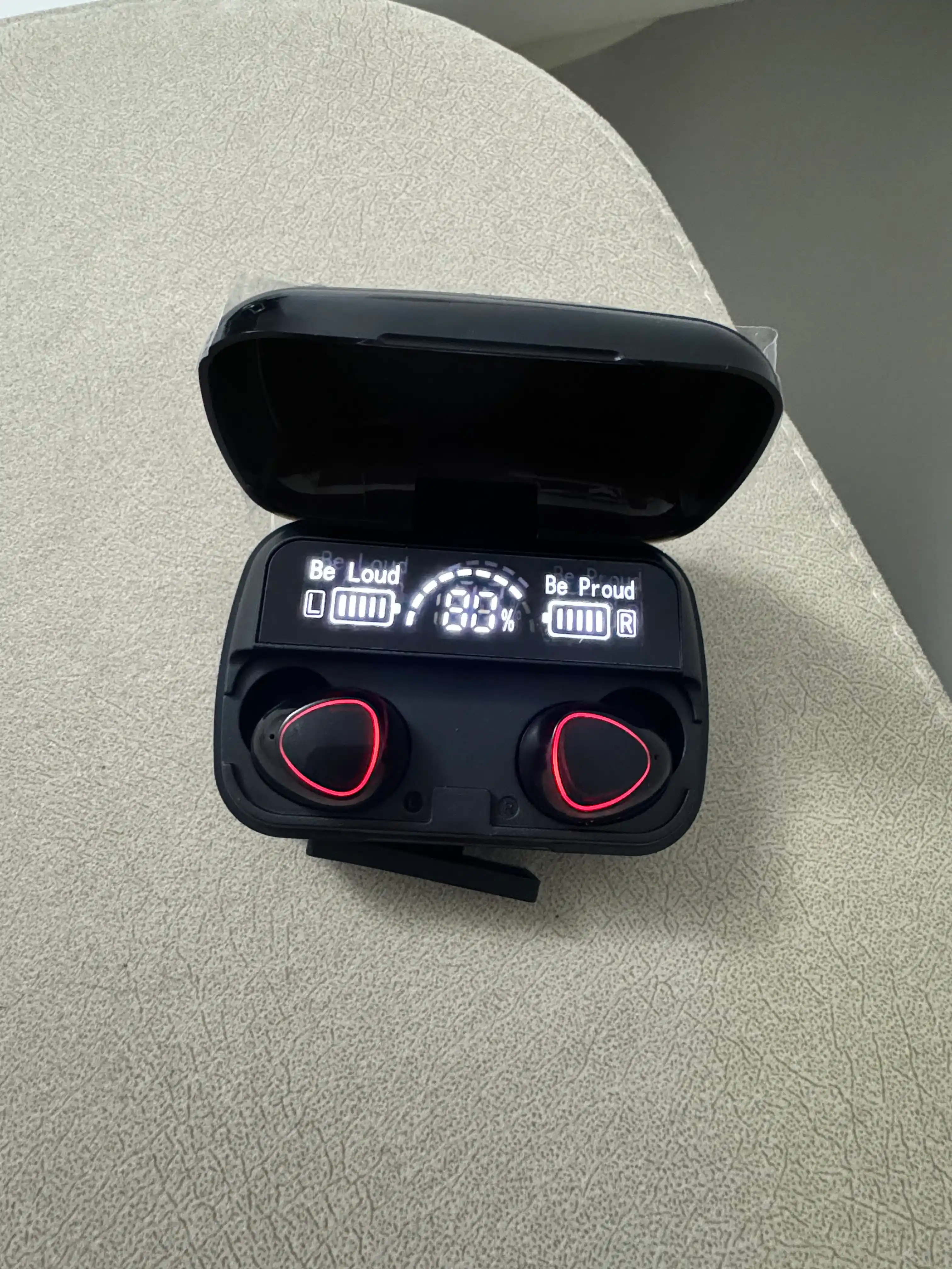 Simsiz minigarnituralar M10 Power banki 2000 mAh