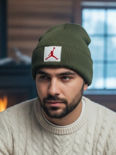 Лесной зеленый