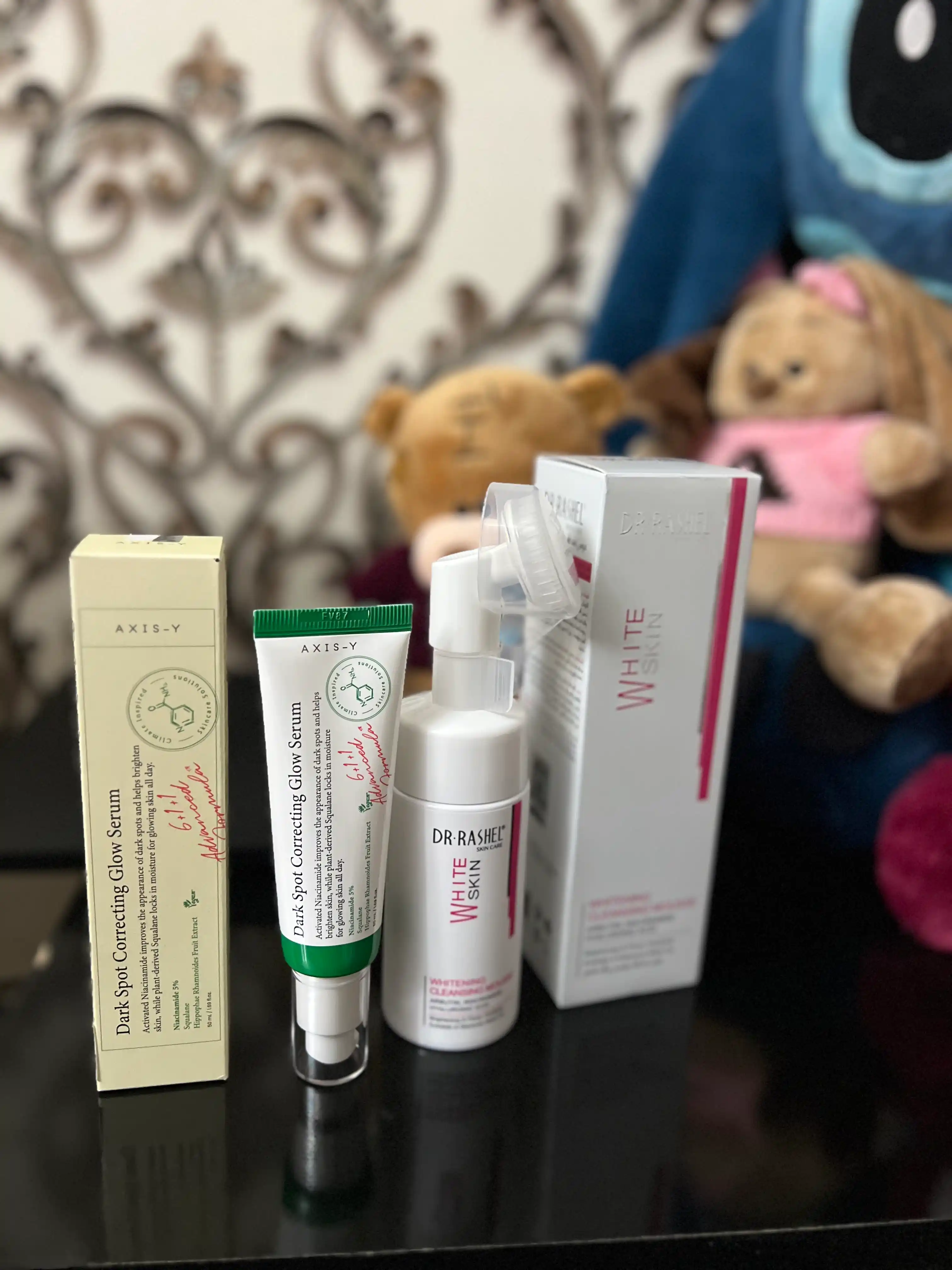 Yuz uchun oqartiruvchi va namlovchi ko'pik-muss Dr.Rashel, Whitening clean mousse