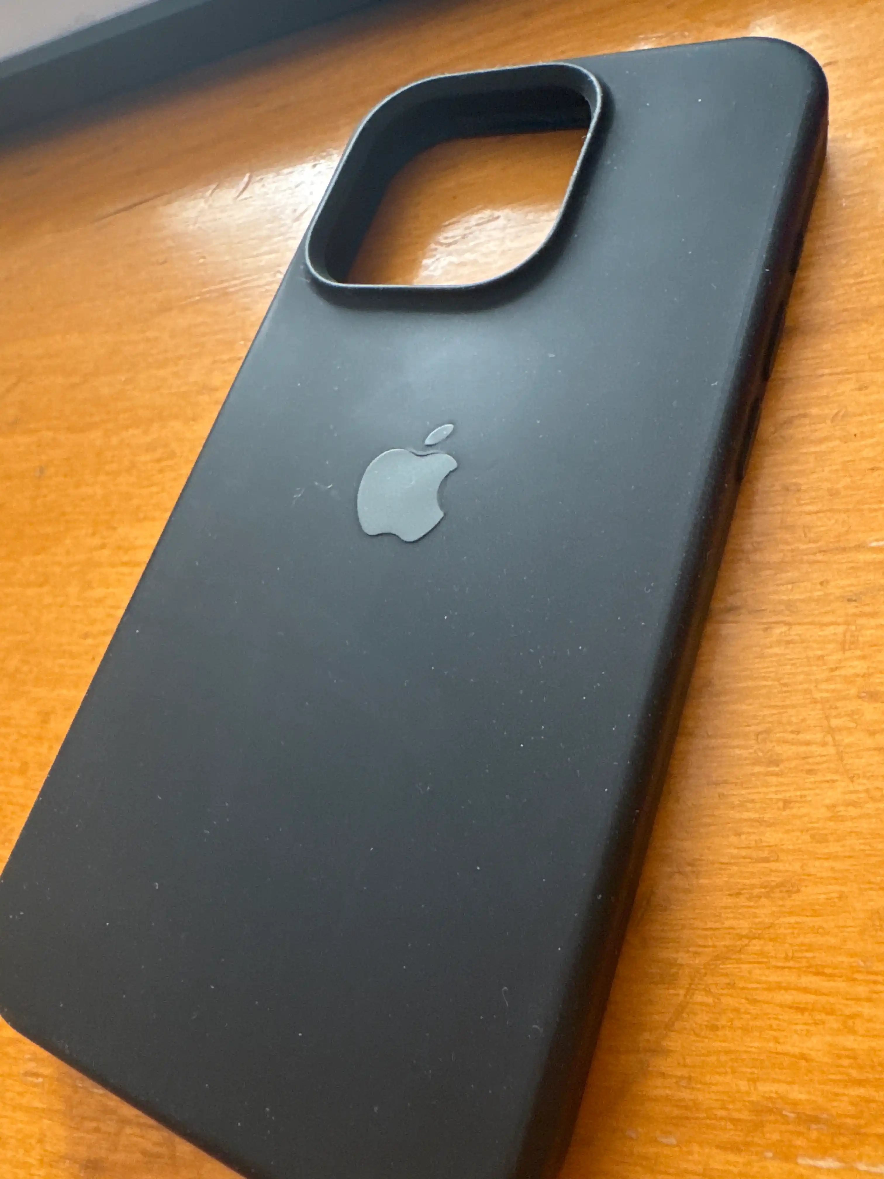 iPhone 7,8,SE, XR, XS, 11, 12, 13, 14, 15, 16, Pro, Max, Plus, rangli, silikon