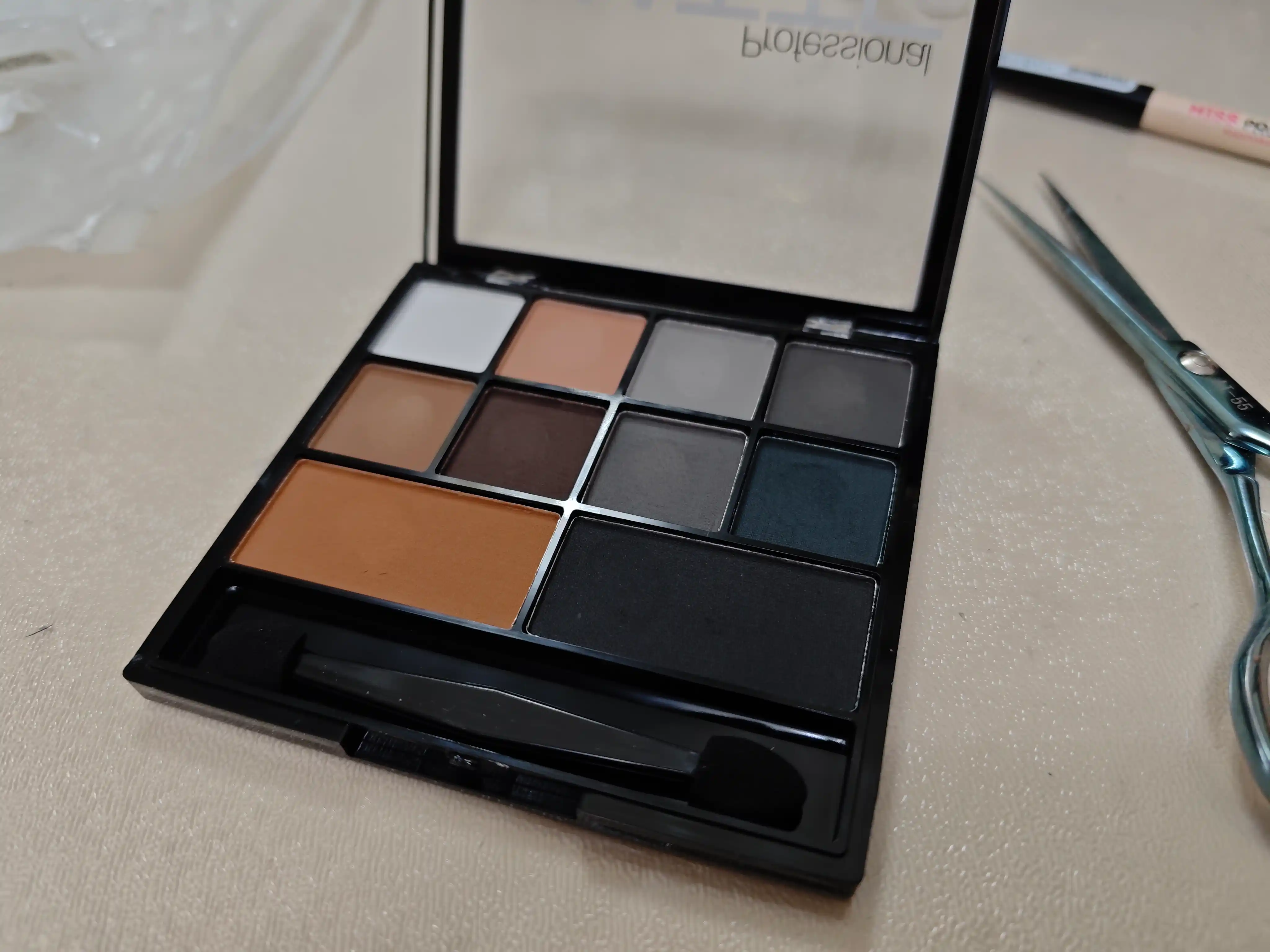 Палитра матовых теней для век, MATTE PROFESSIONAL тени для кожи вокруг глаз, из 10 цветов