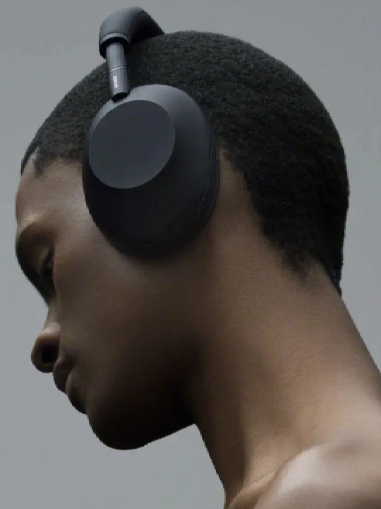 Sony WH-1000XM6 — Премиальные беспроводные наушники с ANC