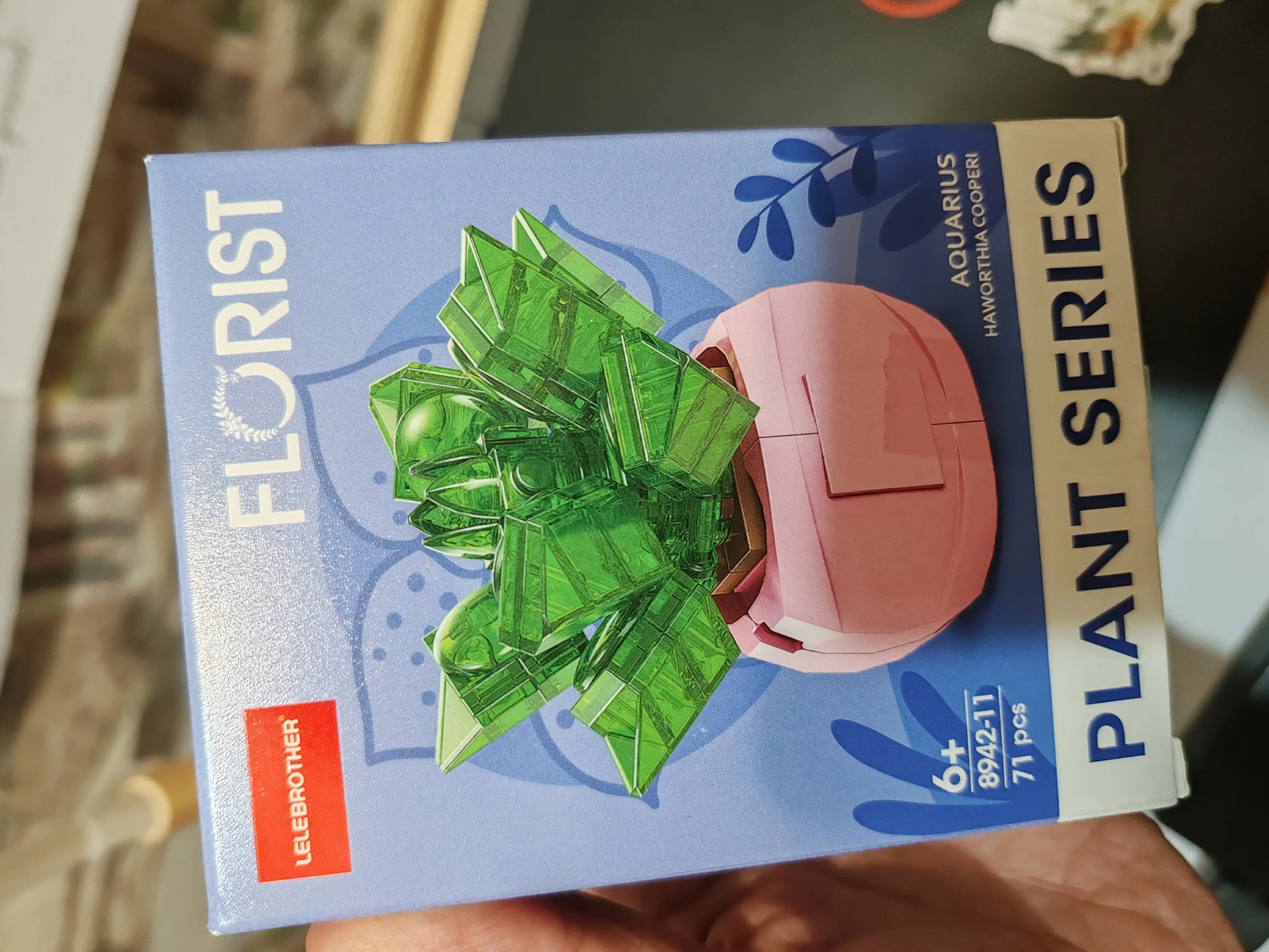 Konstruktor Lego gullar 3D Mini bloklardan, o‘simlik konstruktori