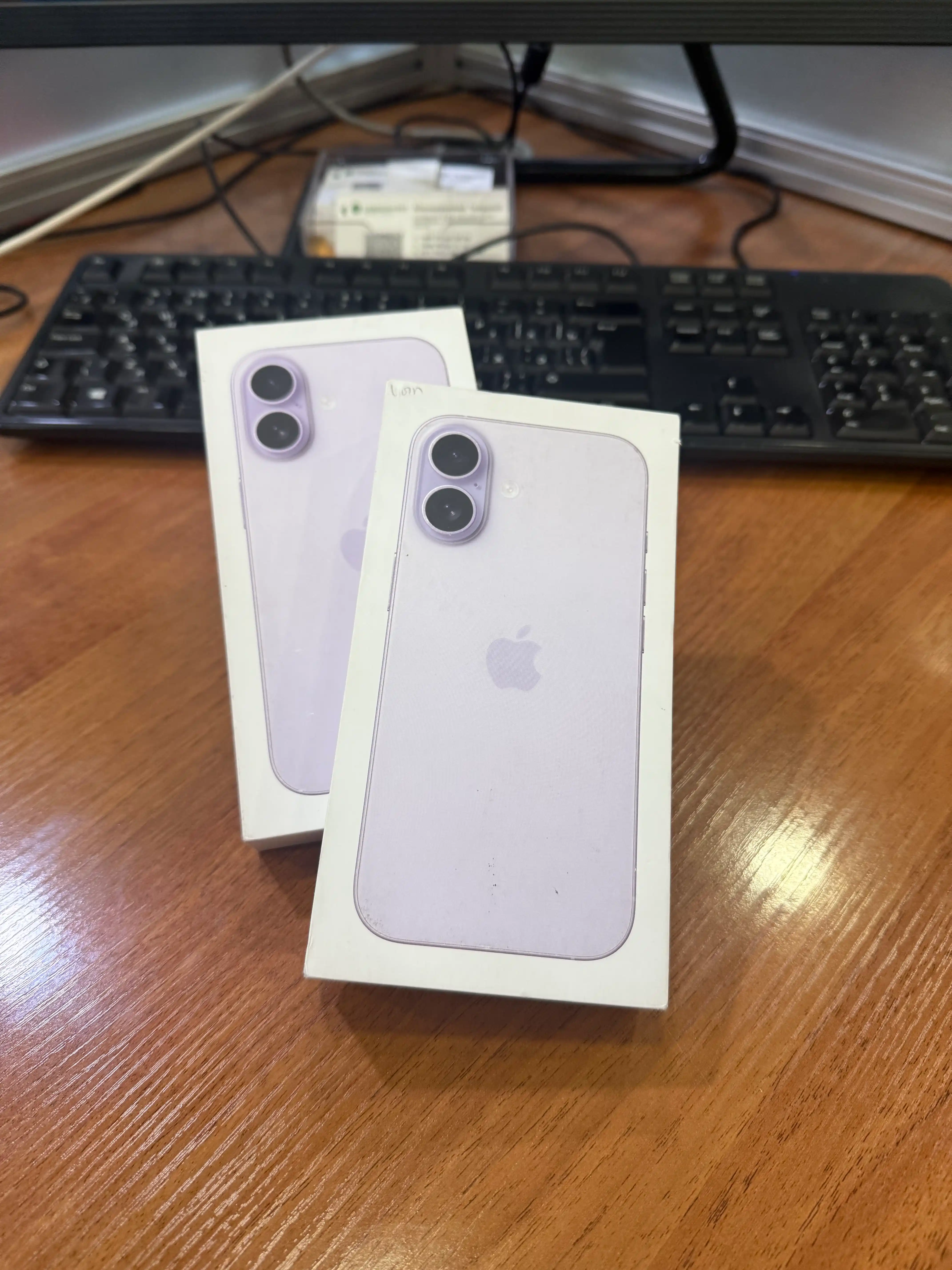 Apple смартфон iPhone 17 256GB/512B/1TB, SIM/e-SIM