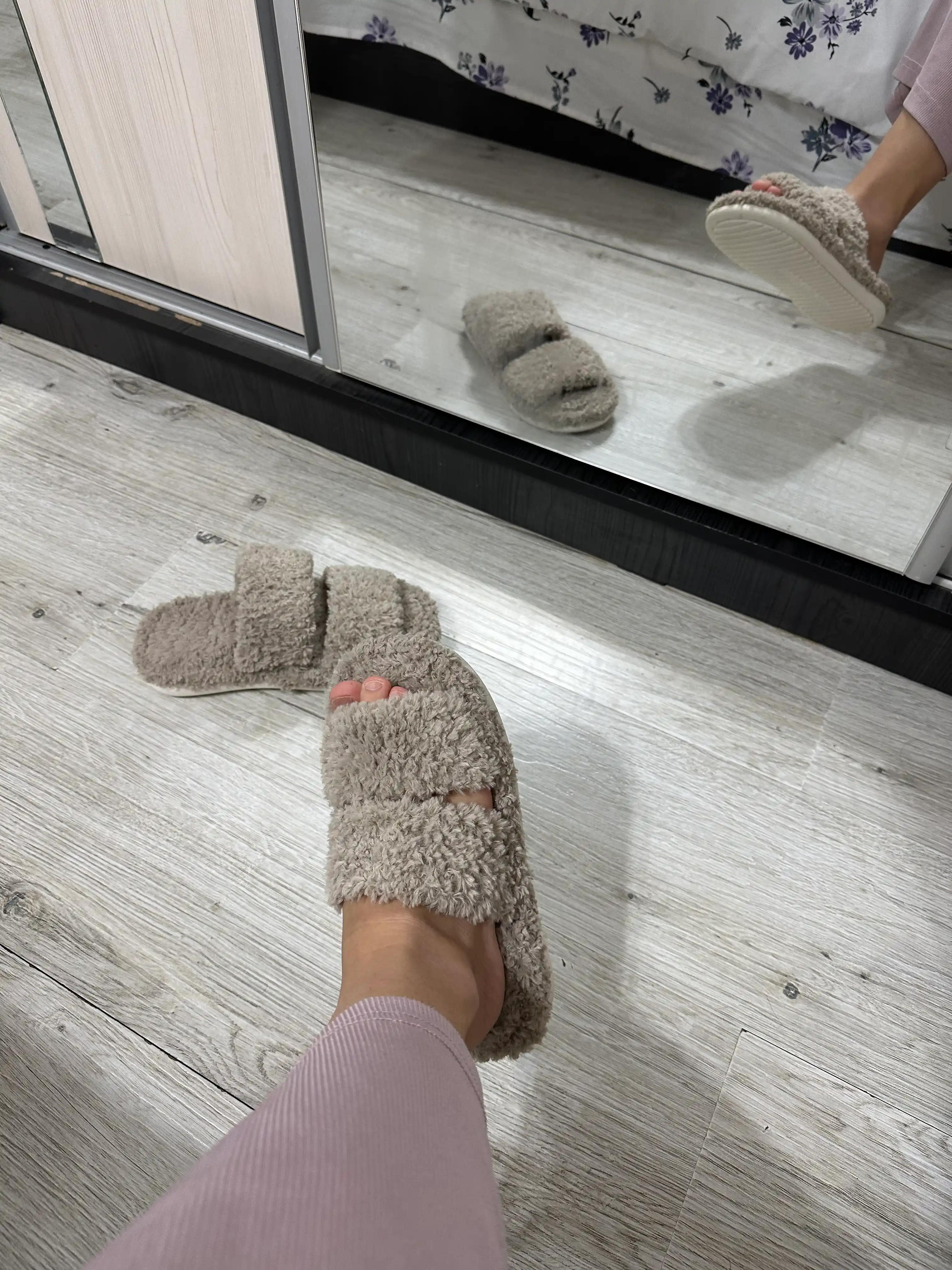 Домашние тапочки женские 