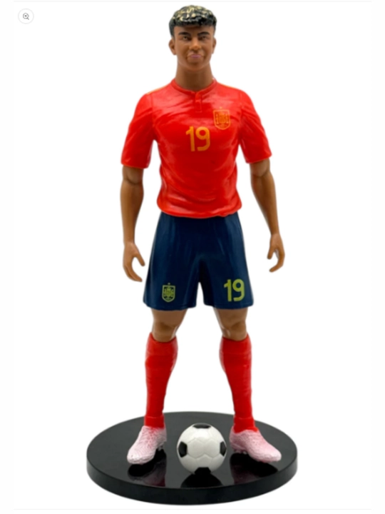 Katta futbol yulduzlari figurkalari — Messi, Mbappe, Ronaldo, Lamine Yamal, Vinisius