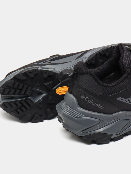 Термо кроссовки, Vibram подошва, спортивная обувь Gore-Tex, сезон: зима-весна-осень