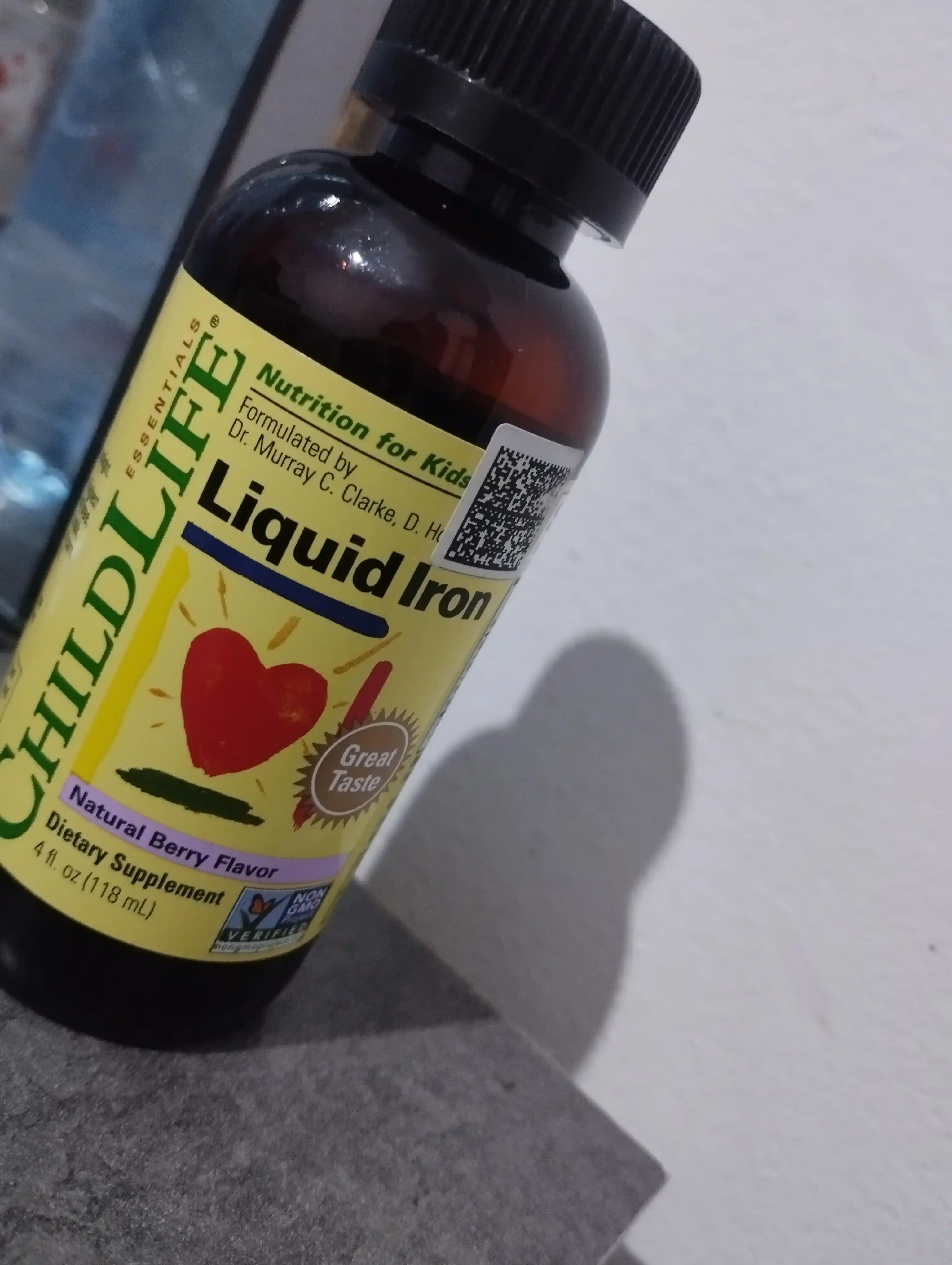 ChildLife Essentials, Liquid Iron (Жидкое железо) с натуральным ягодным вкусом, 118 мл