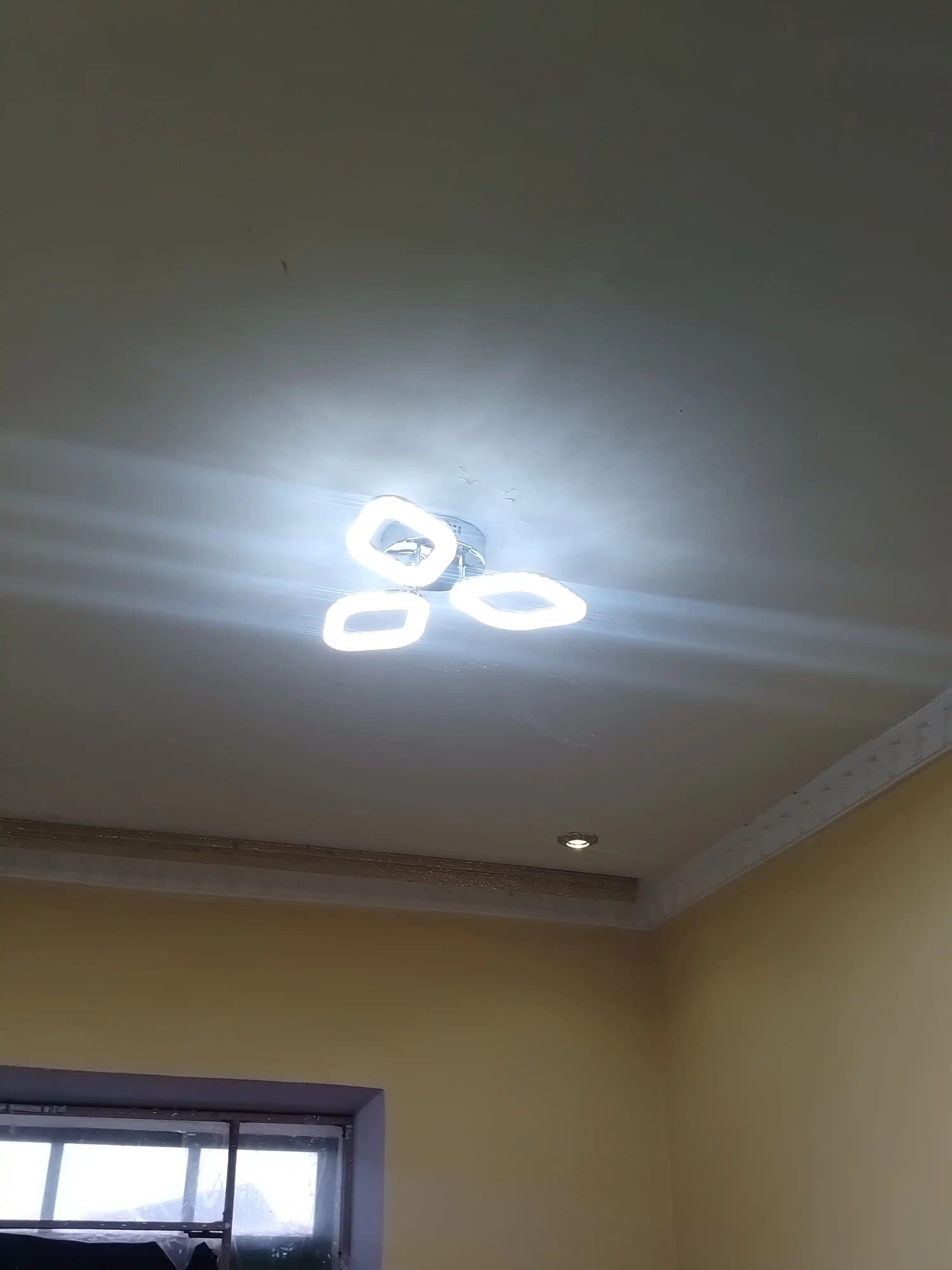 LED shift qandil, pultli yorug‘lik diodli qandil, 3 rejimli, kristalli, oshxona uchun