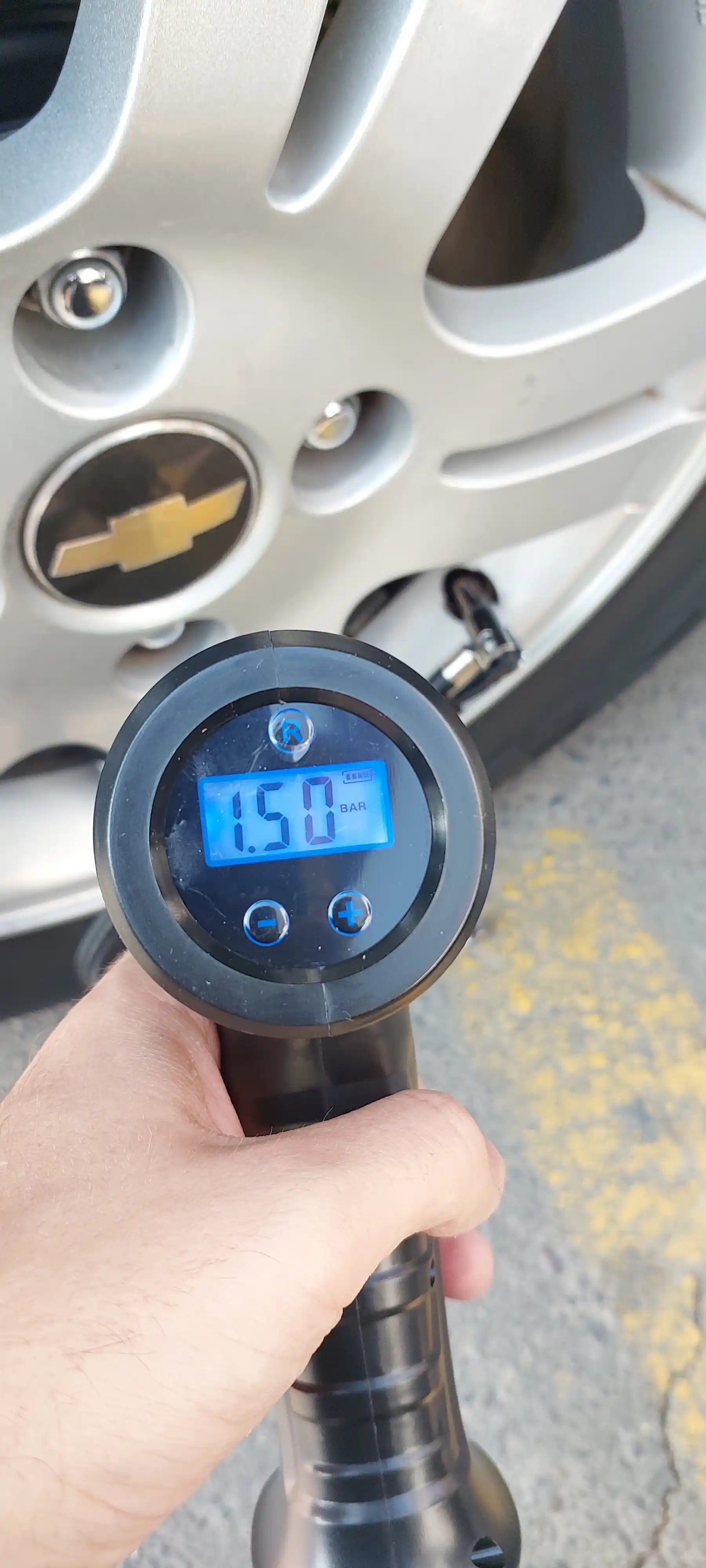 Avtomobil uchun kompressor, simsiz nasos
