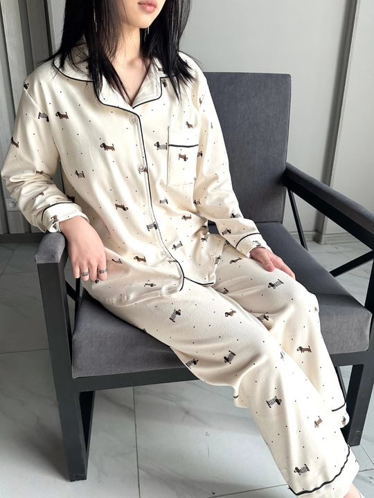 Ayollar pijamasi “Sweet Home”